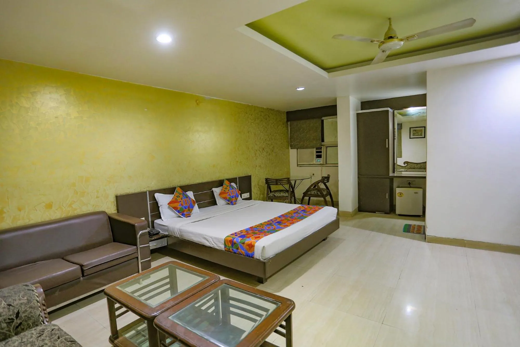 Bed in FabHotel Midland