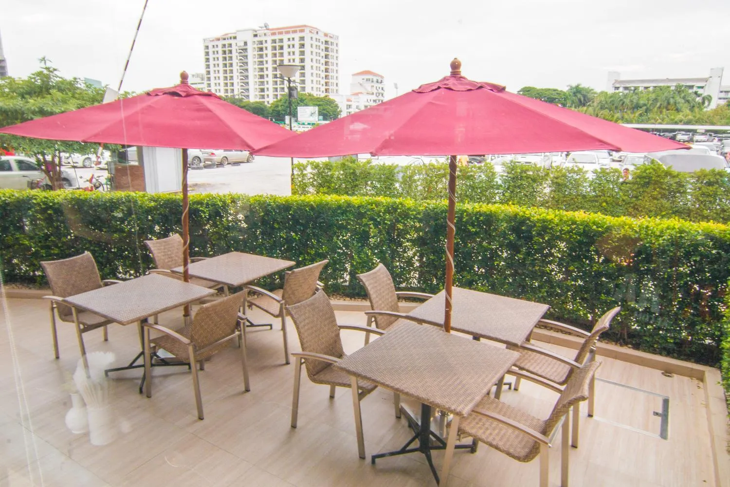 Seating area in Pacific Park Hotel