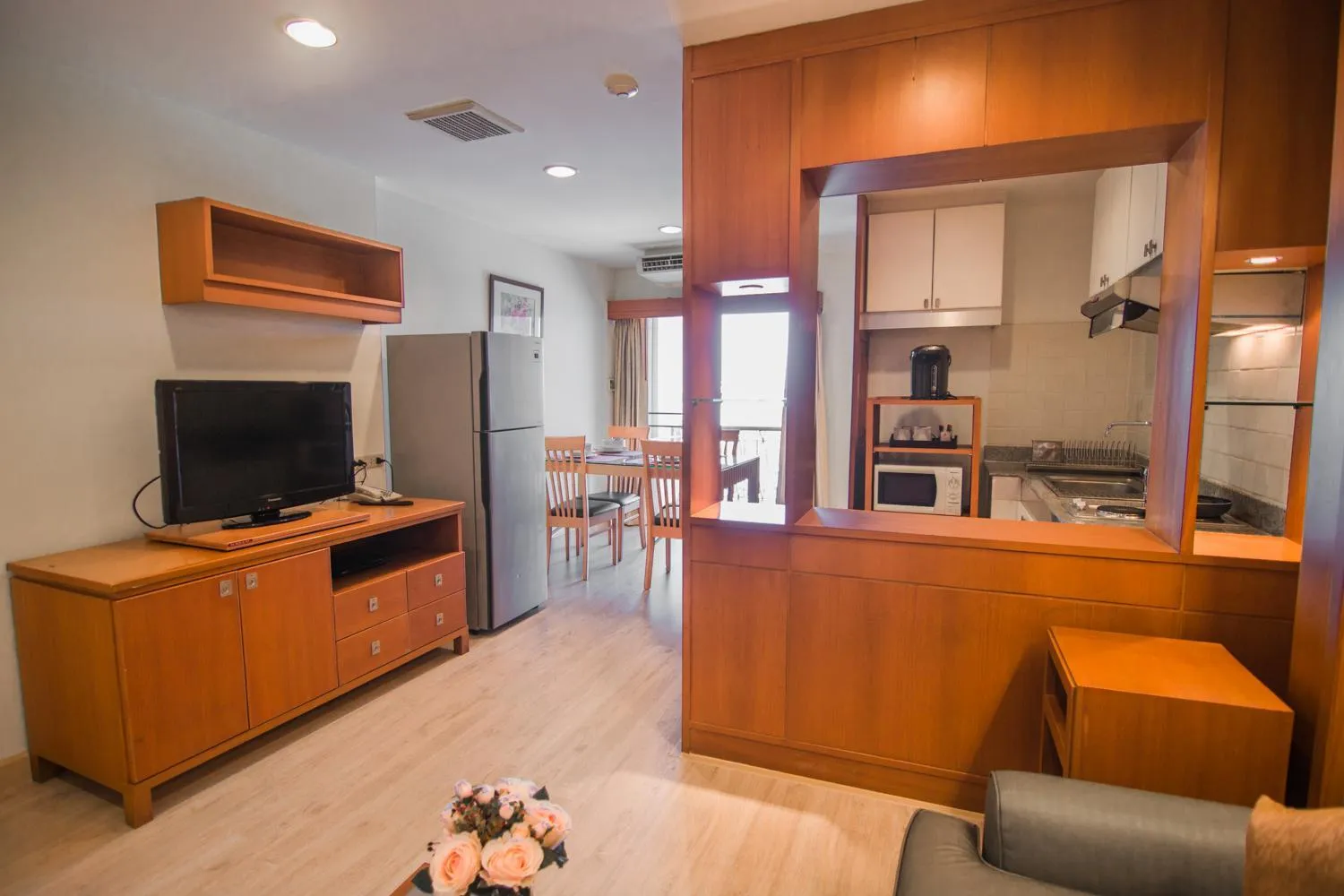 TV and multimedia in Pacific Park Hotel