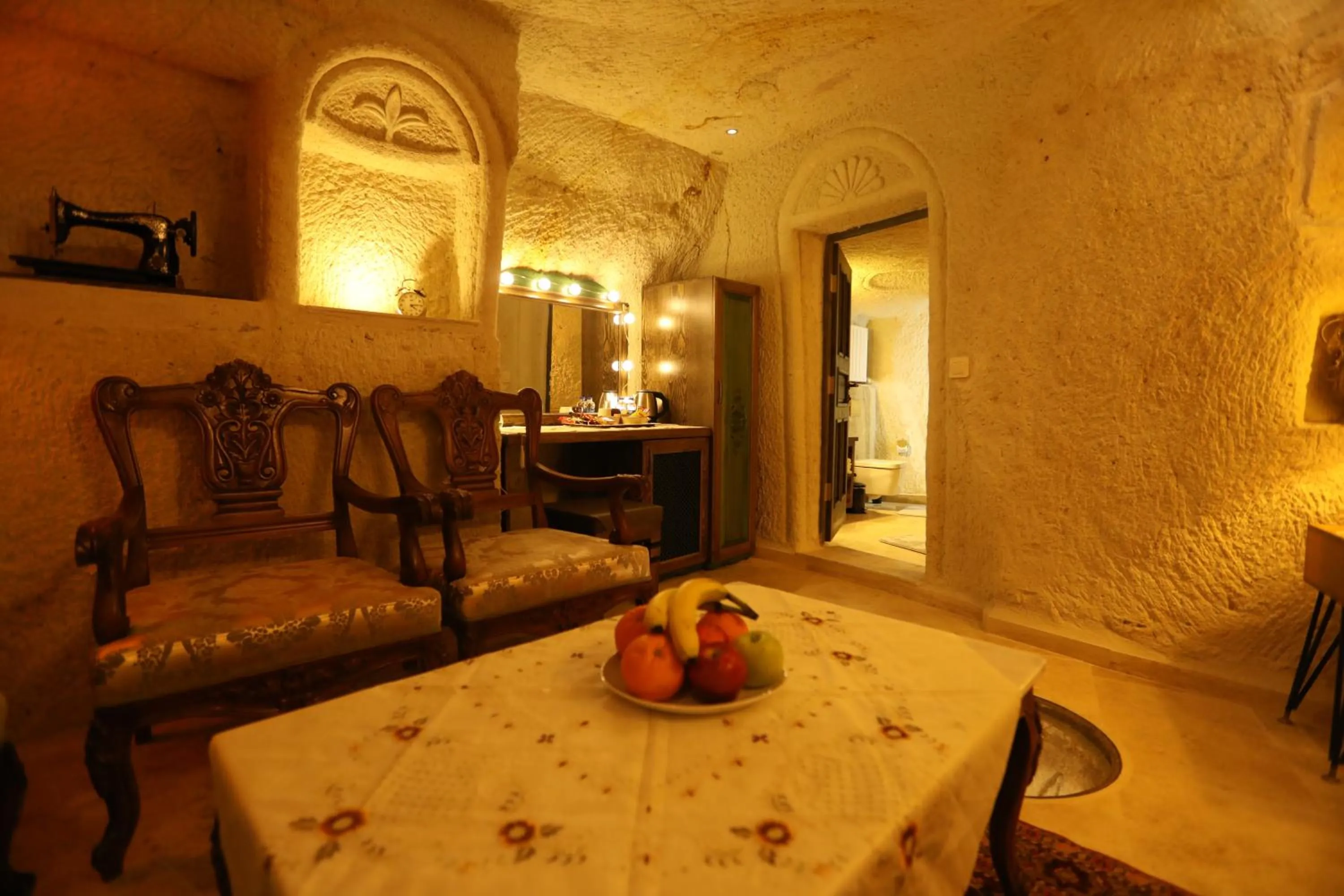 Seating area in Hancı Cave Hotel