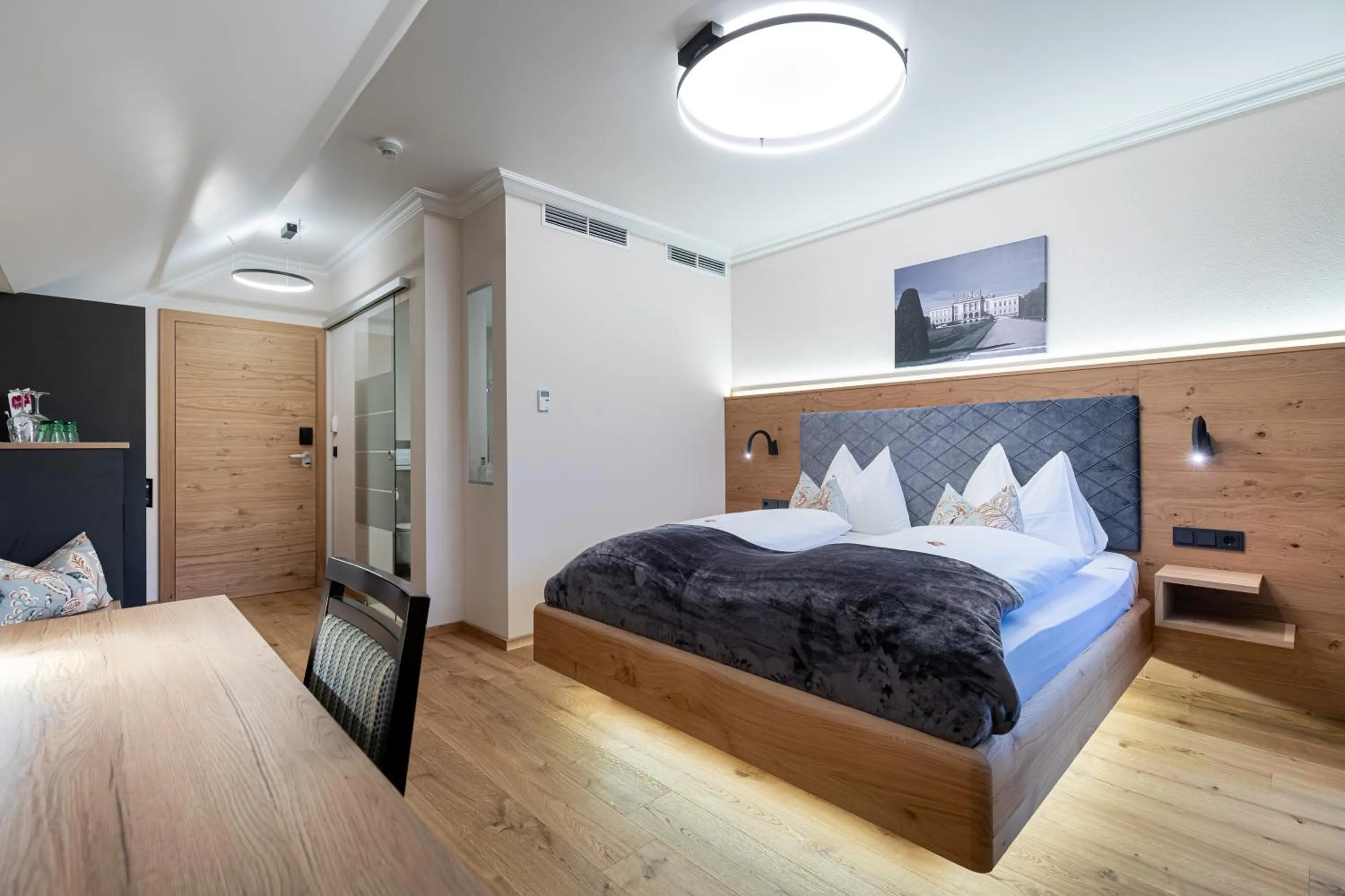 Bed in Design Hotel Frauenschuh