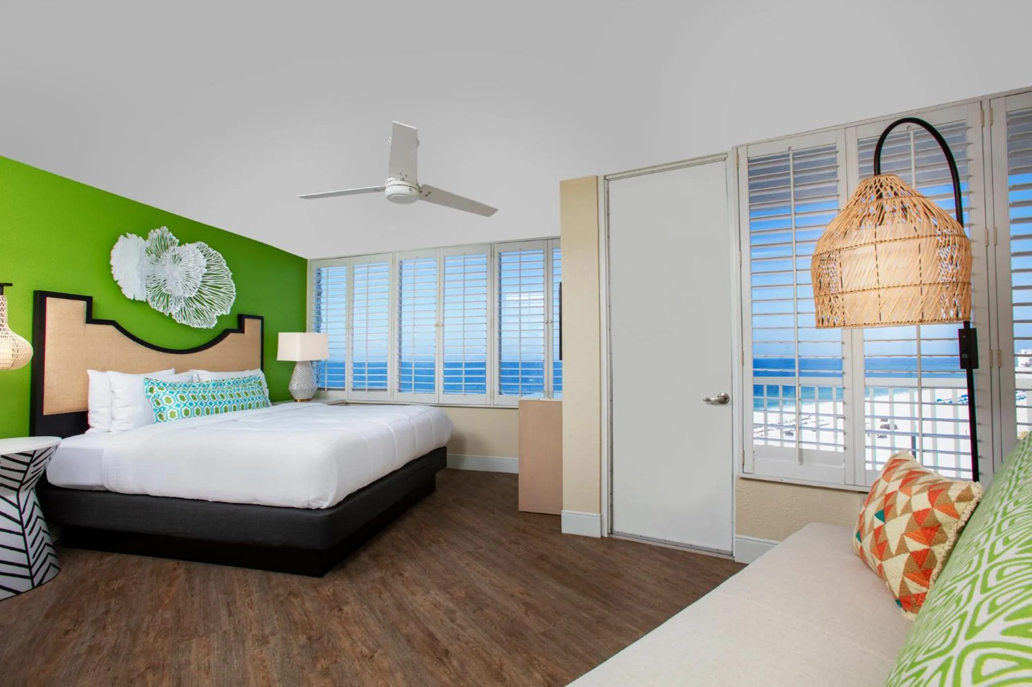 Bedroom in Bellwether Beach Resort