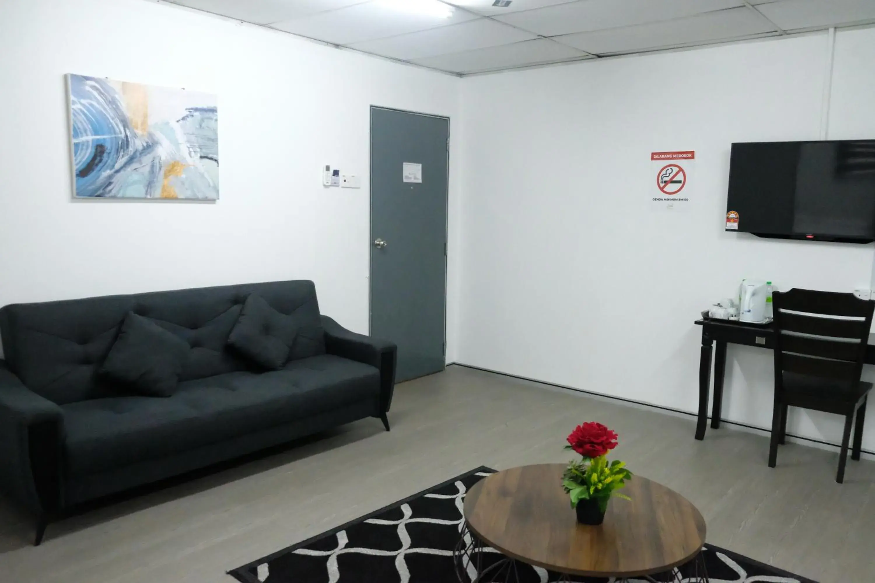 D’Razna Inn D’Razna Inn