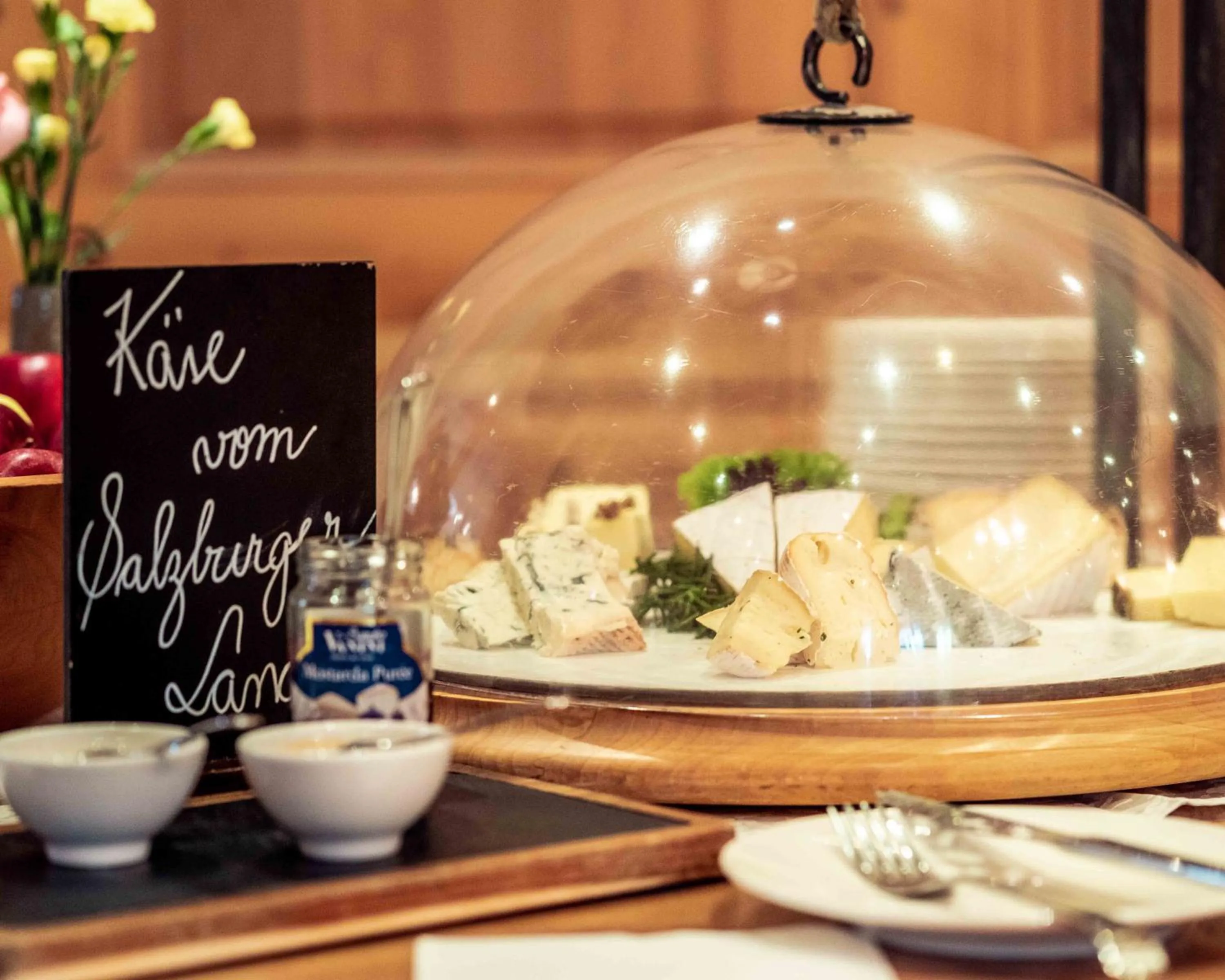 Restaurant/places to eat in Laschenskyhof Hotel & Spa