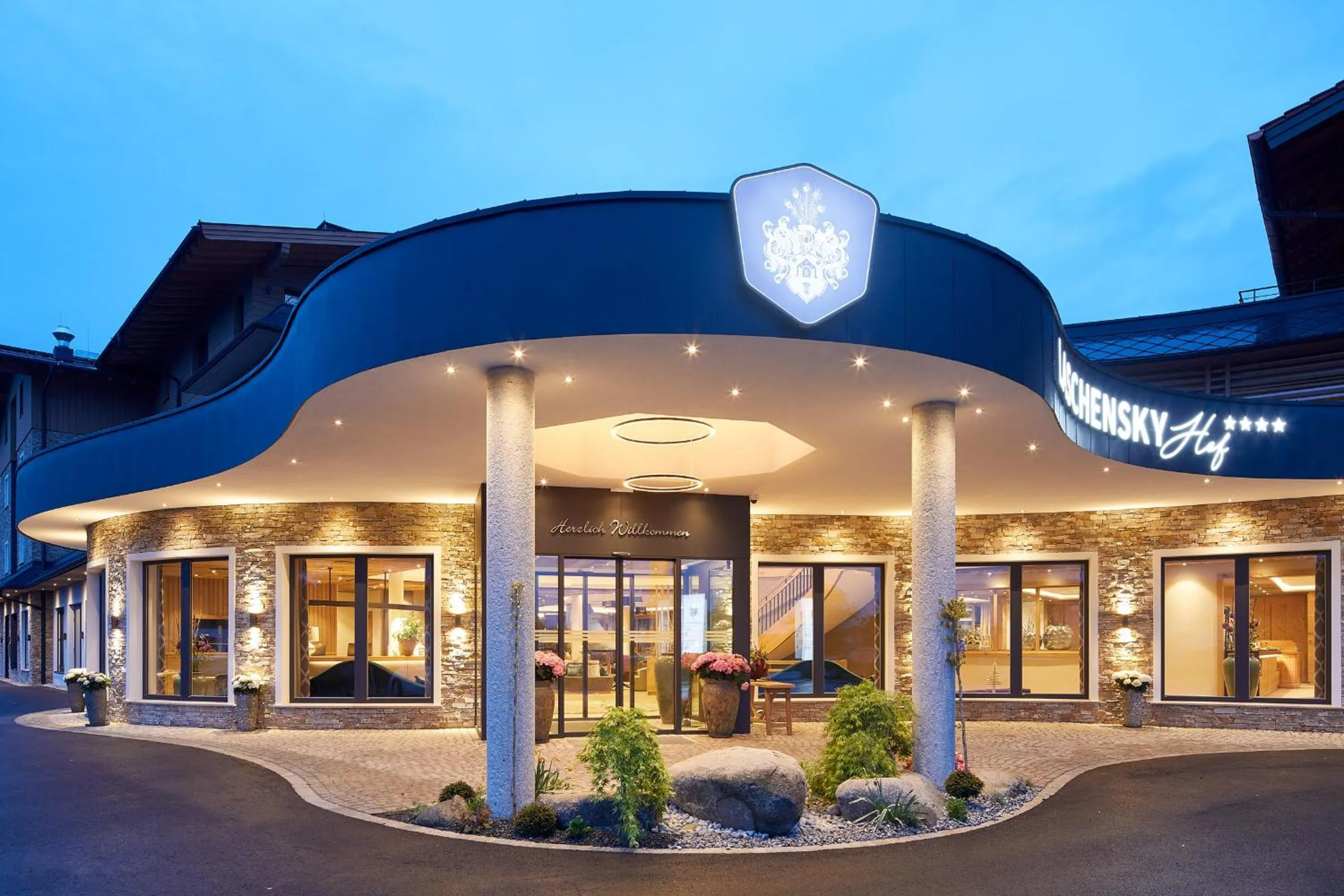 Facade/entrance in Laschenskyhof Hotel & Spa