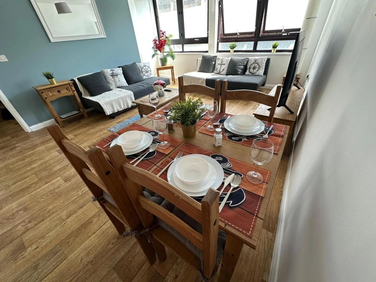 furniture in Stylish Accommodation in Southampton City Centre 10
