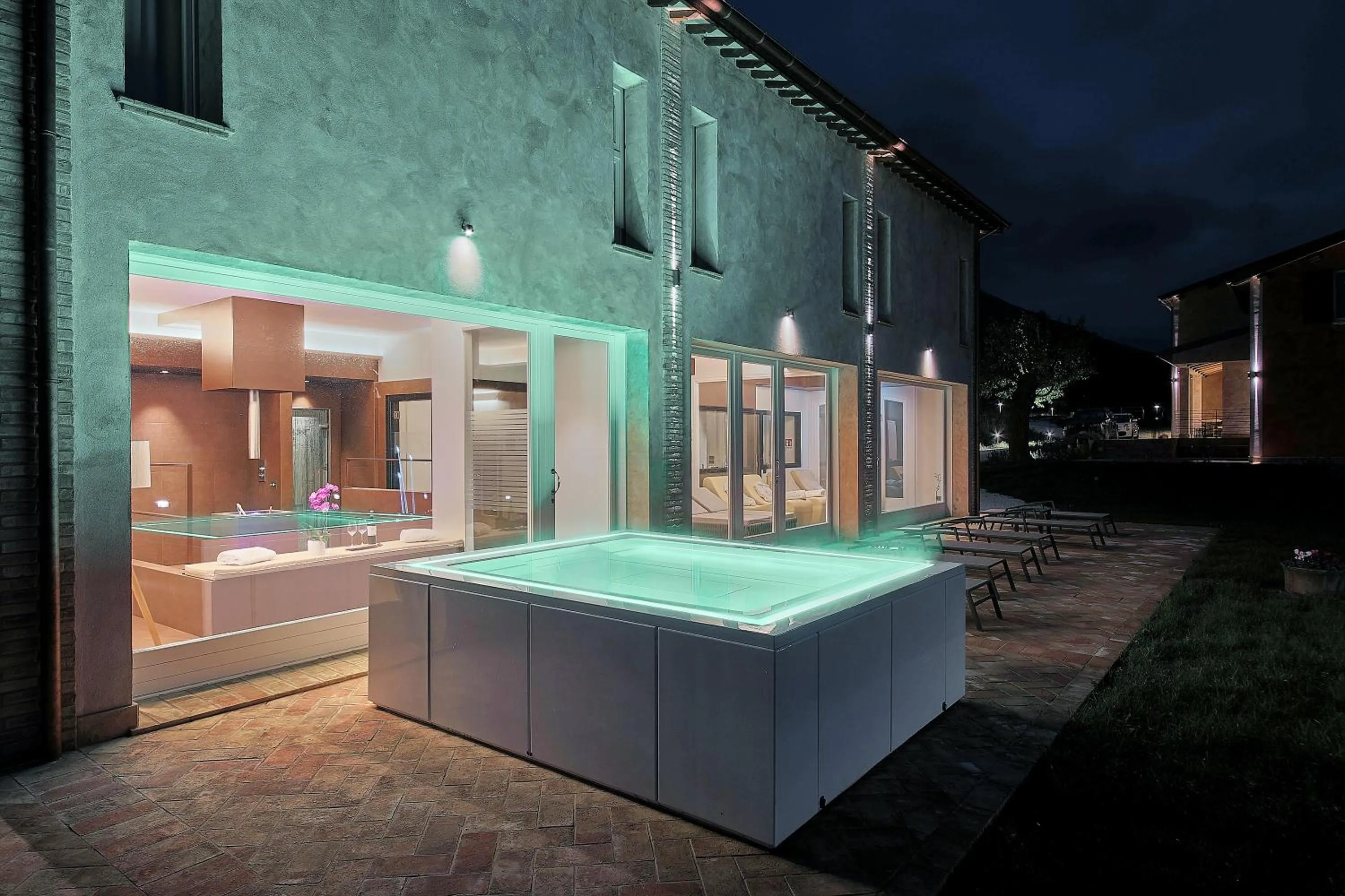 Hot Tub in Tenuta Grimaldi Wine Resort