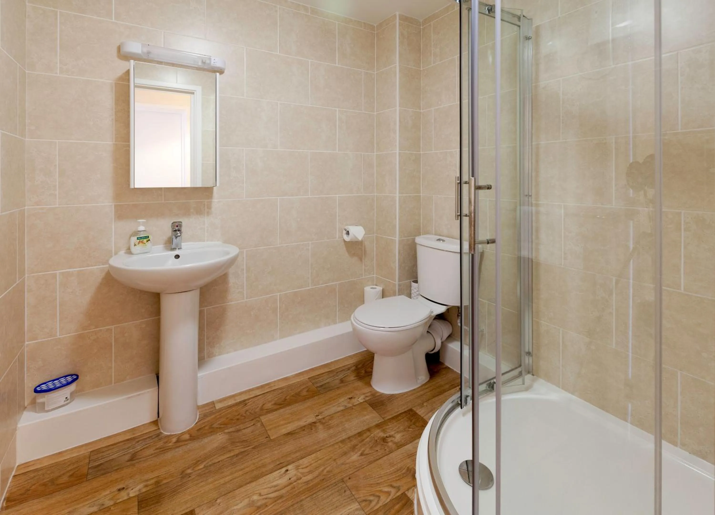 Other in StayZo Castle Point 6 Apartment - Premier Lodge