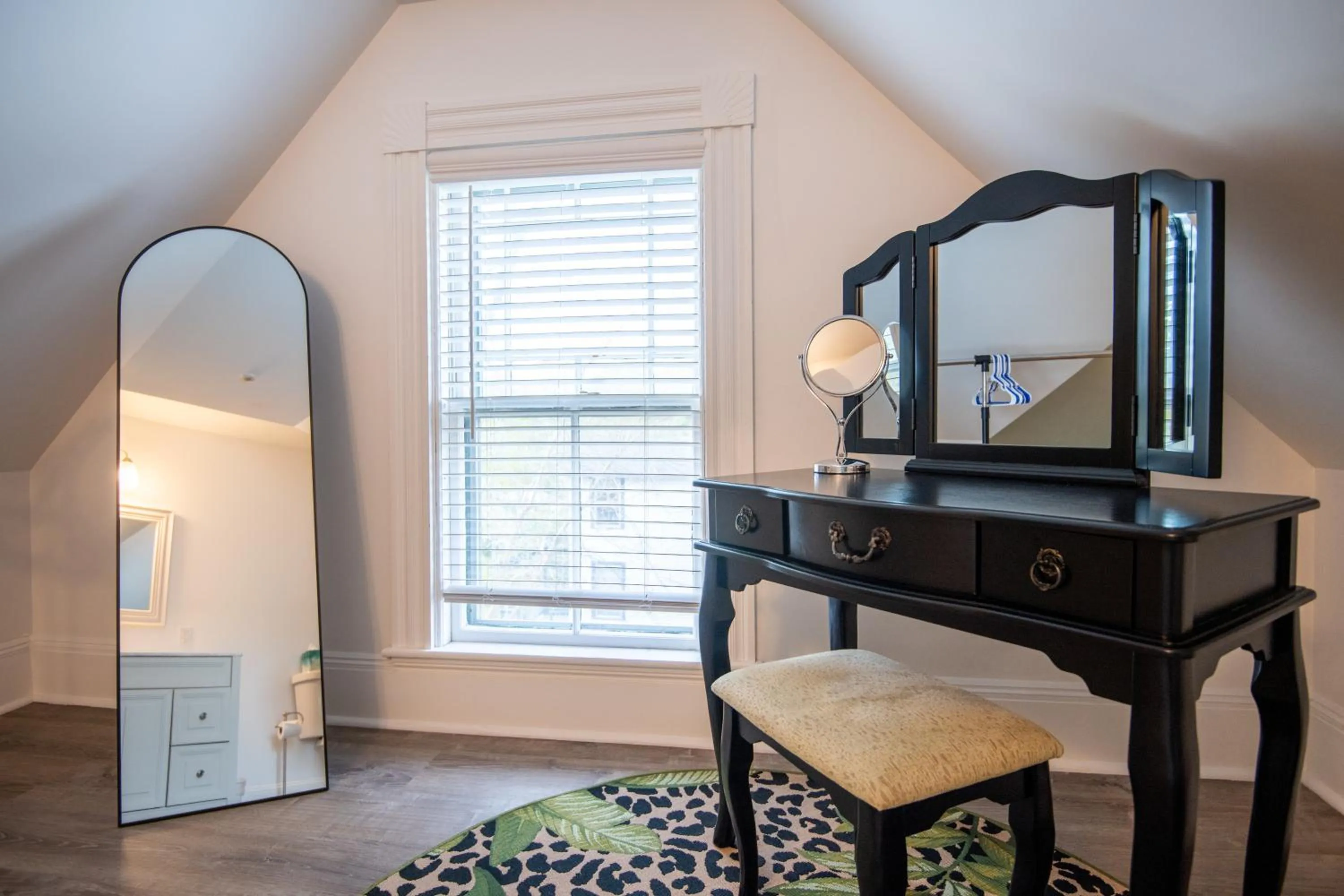 Bathroom in Sand Bar Cottage Inn