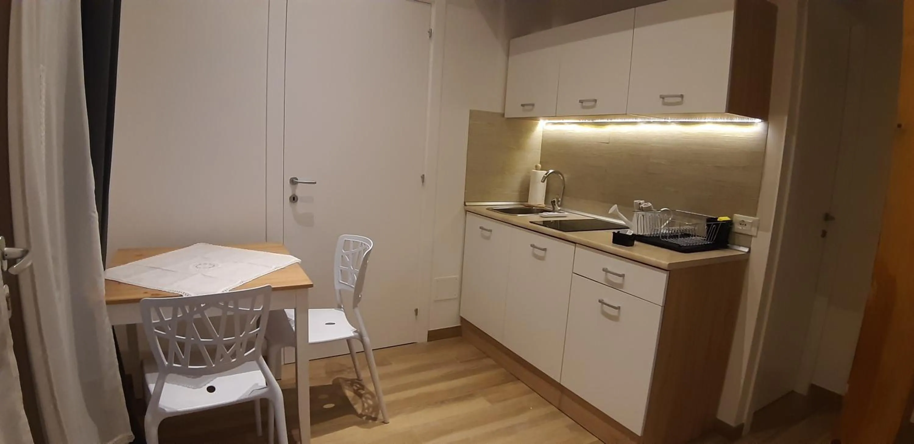 Kitchen or kitchenette in B&B il Fienile del Borgo