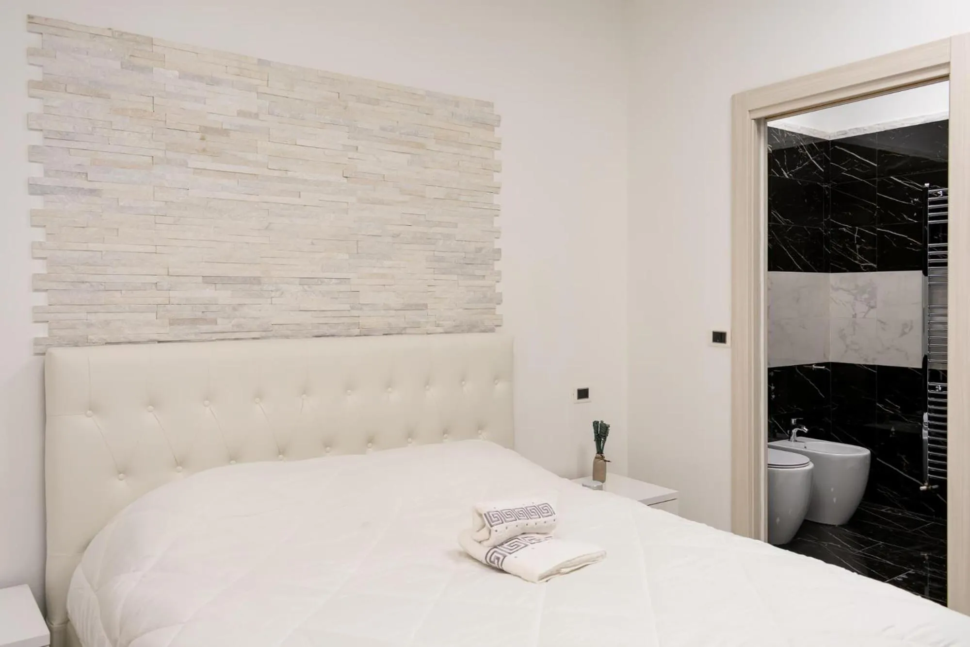 Bed in Royal Central Room