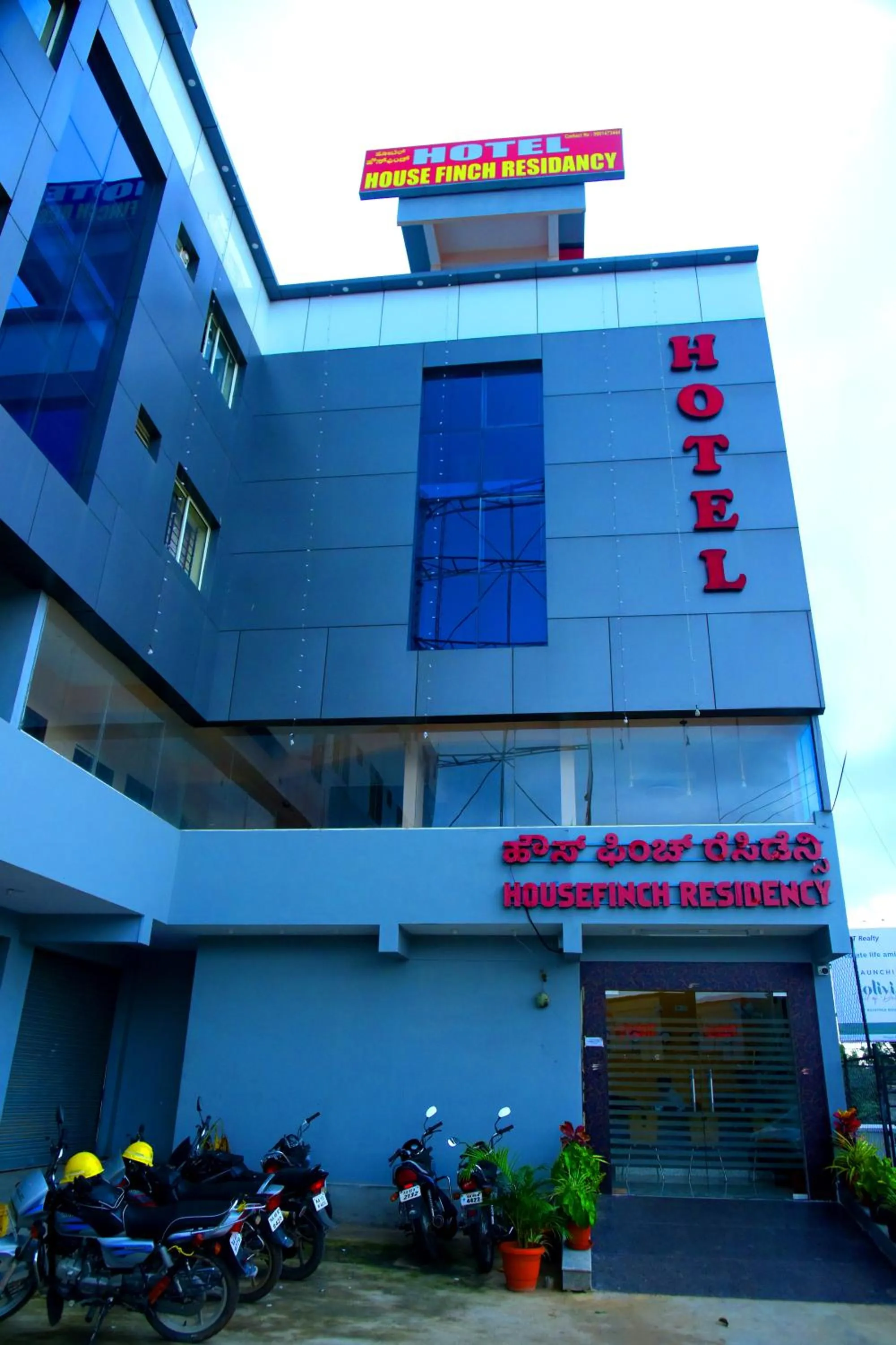 Property building in Hotel Housefinch Residency