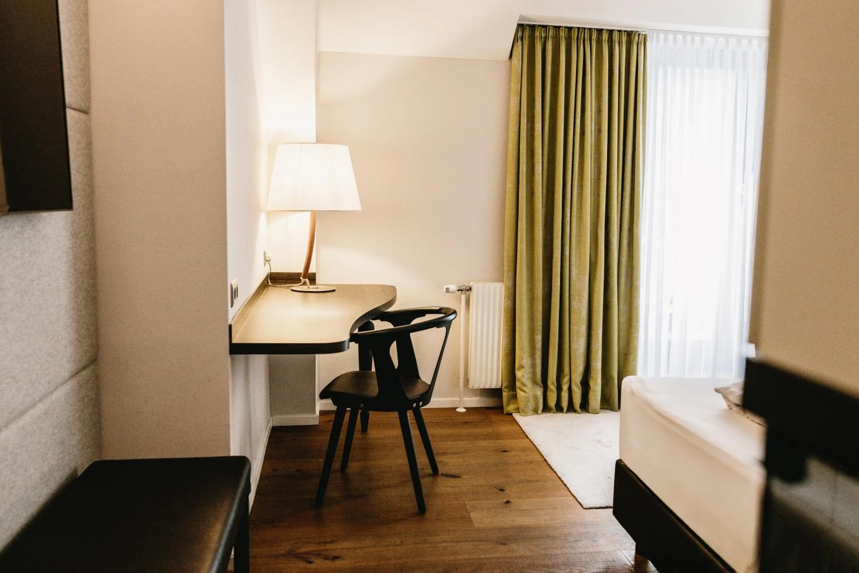 Photo of the whole room, Bed in Steigenberger Hotel & Spa Krems