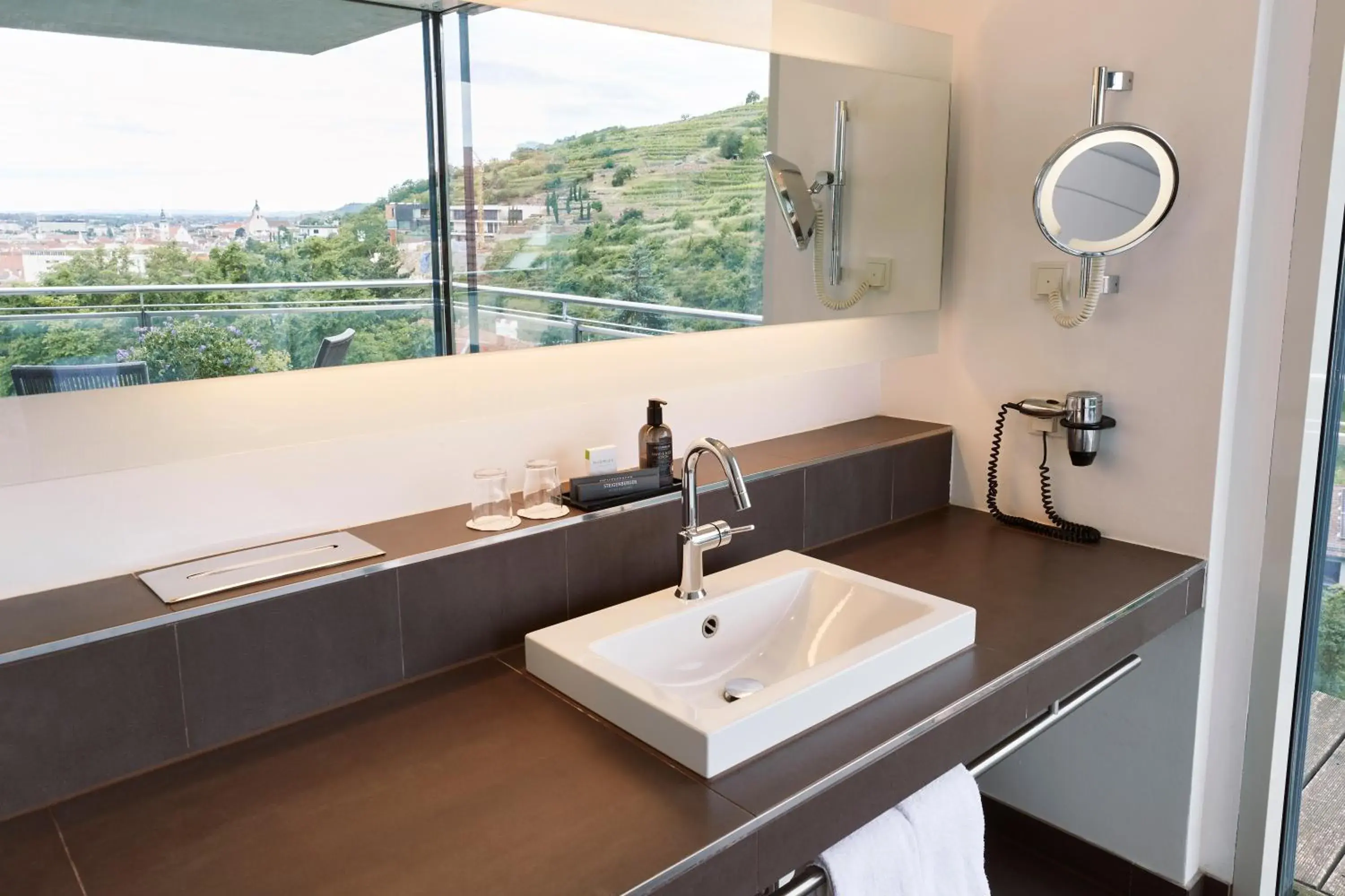 Weinberg Suite - single occupancy in Steigenberger Hotel & Spa Krems Weinberg Suite - single occupancy in Steigenberger Hotel & Spa Krems