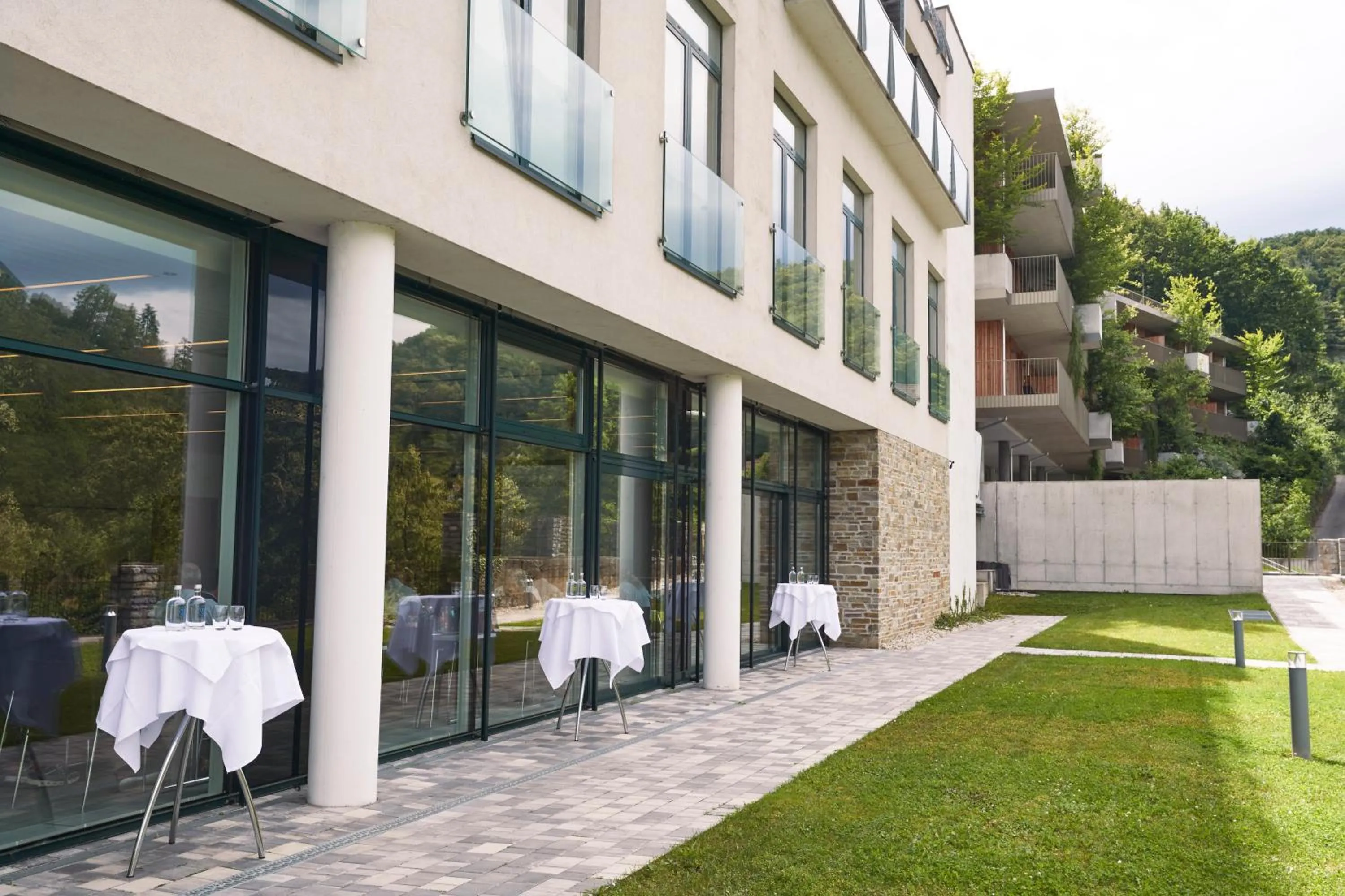 Facade/entrance in Steigenberger Hotel & Spa Krems