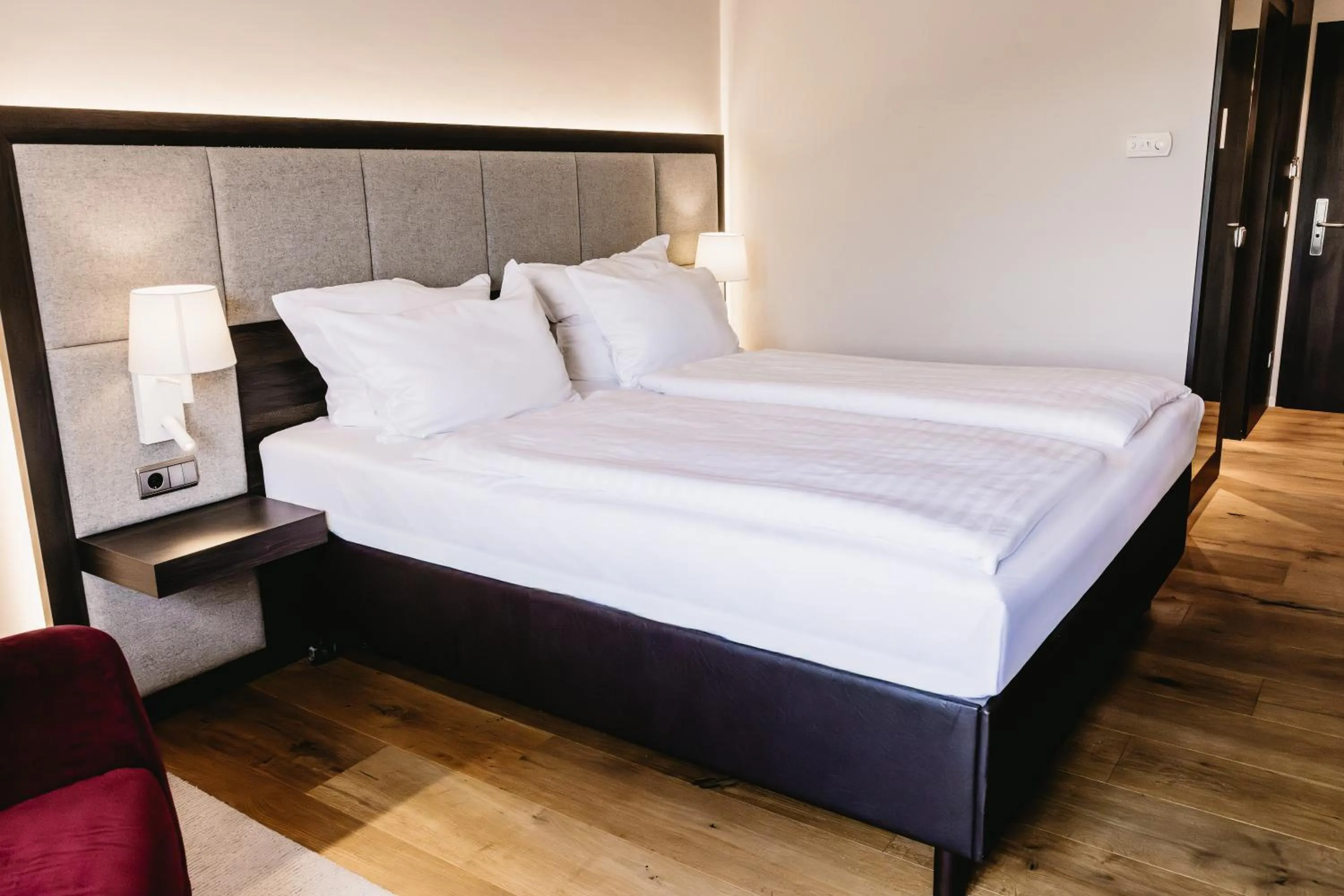 Bedroom, Bed in Steigenberger Hotel & Spa Krems