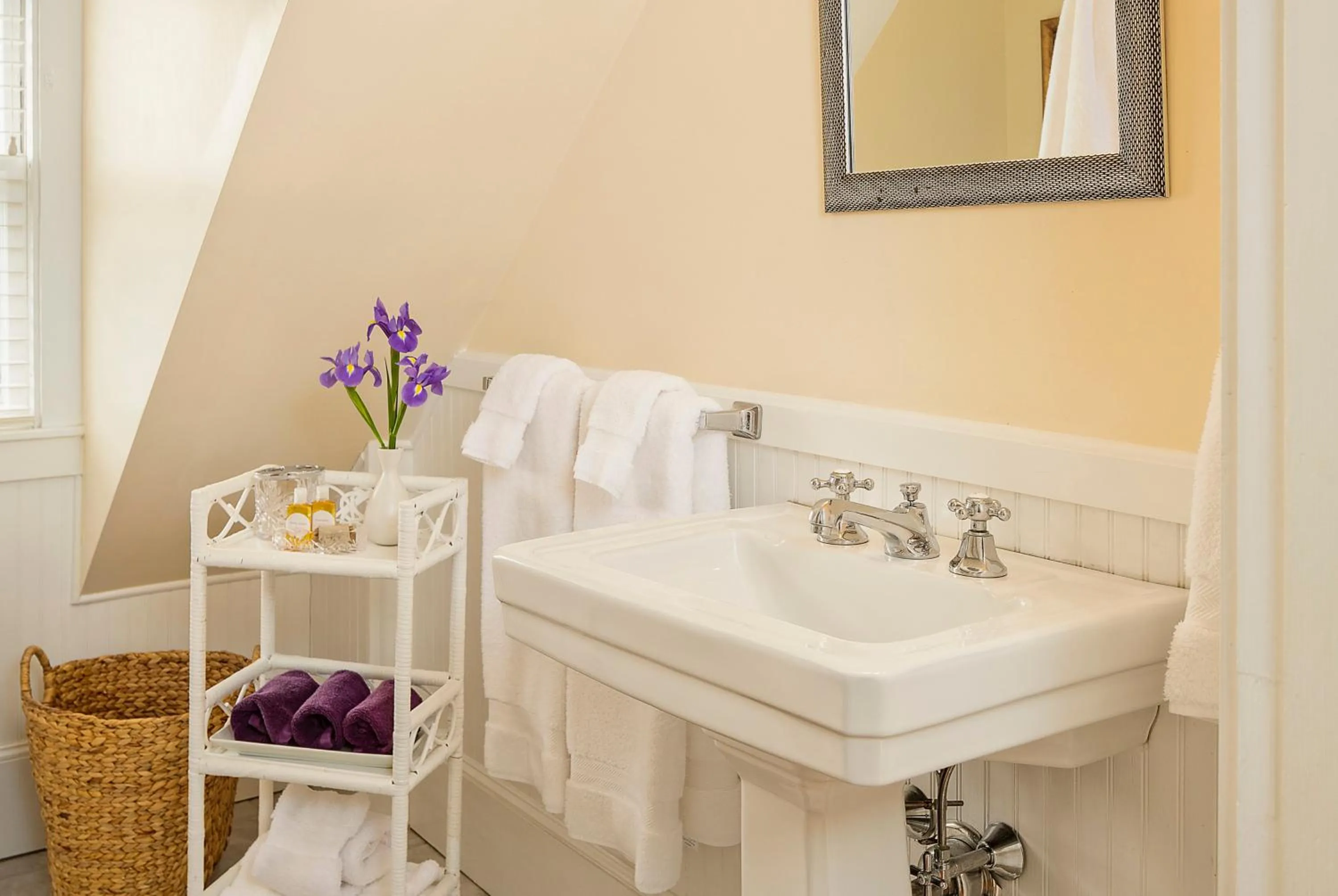 Bathroom, Bed in Angel Of The Berwicks