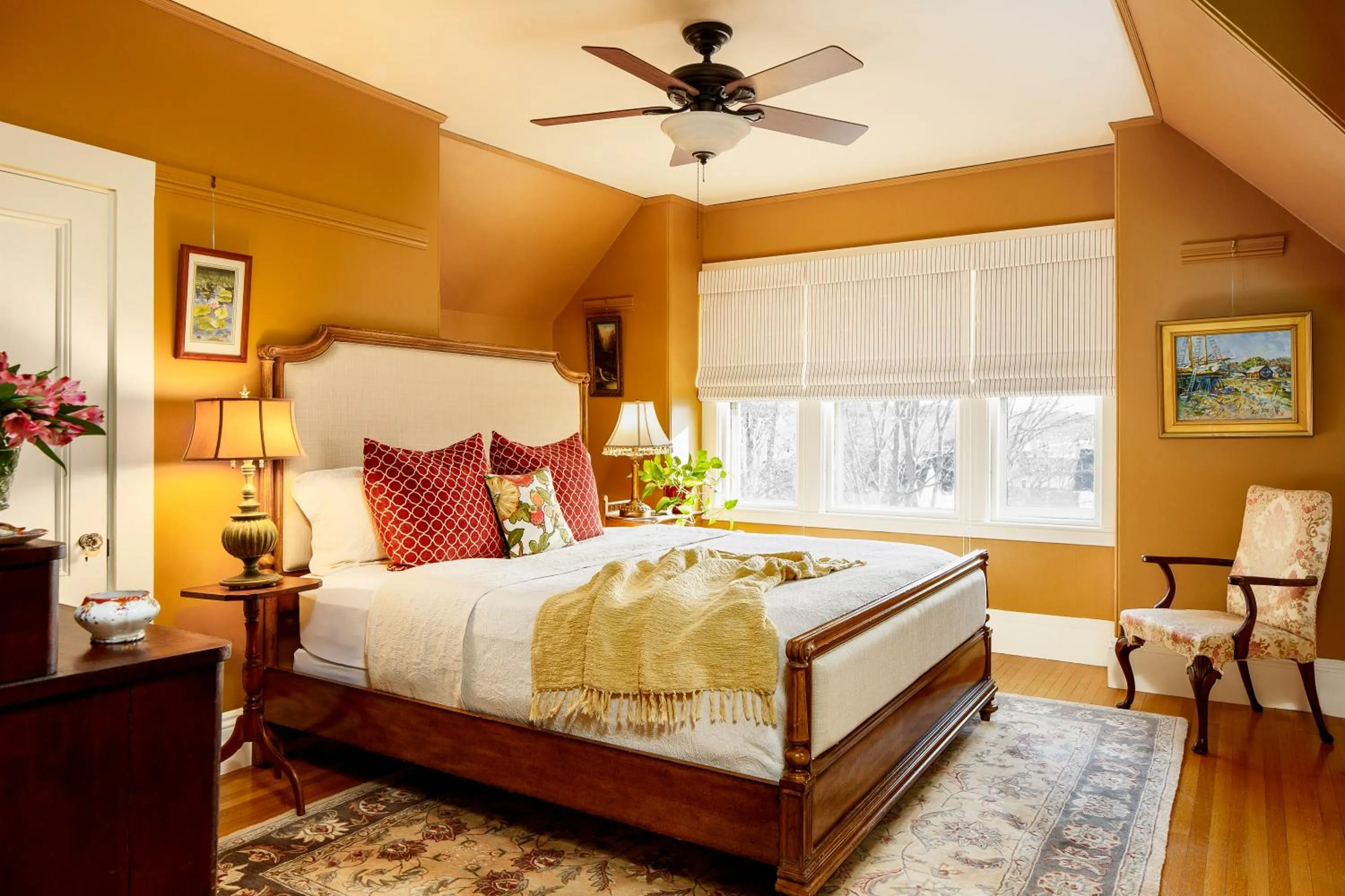 Bedroom, Bed in Angel Of The Berwicks