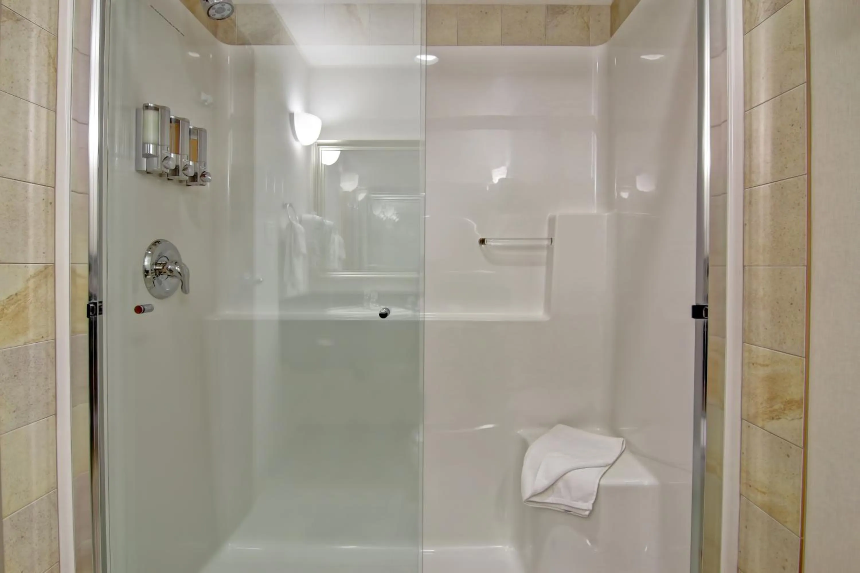 Bed in Canalta Hotel Melfort