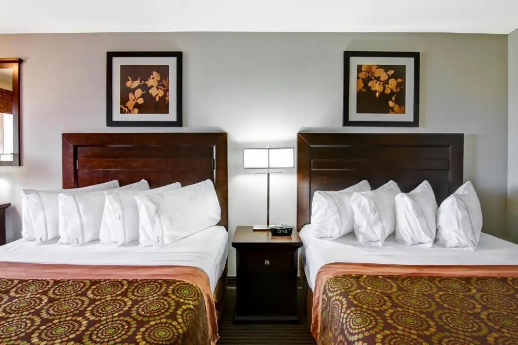 Bed in Canalta Hotel Moosomin