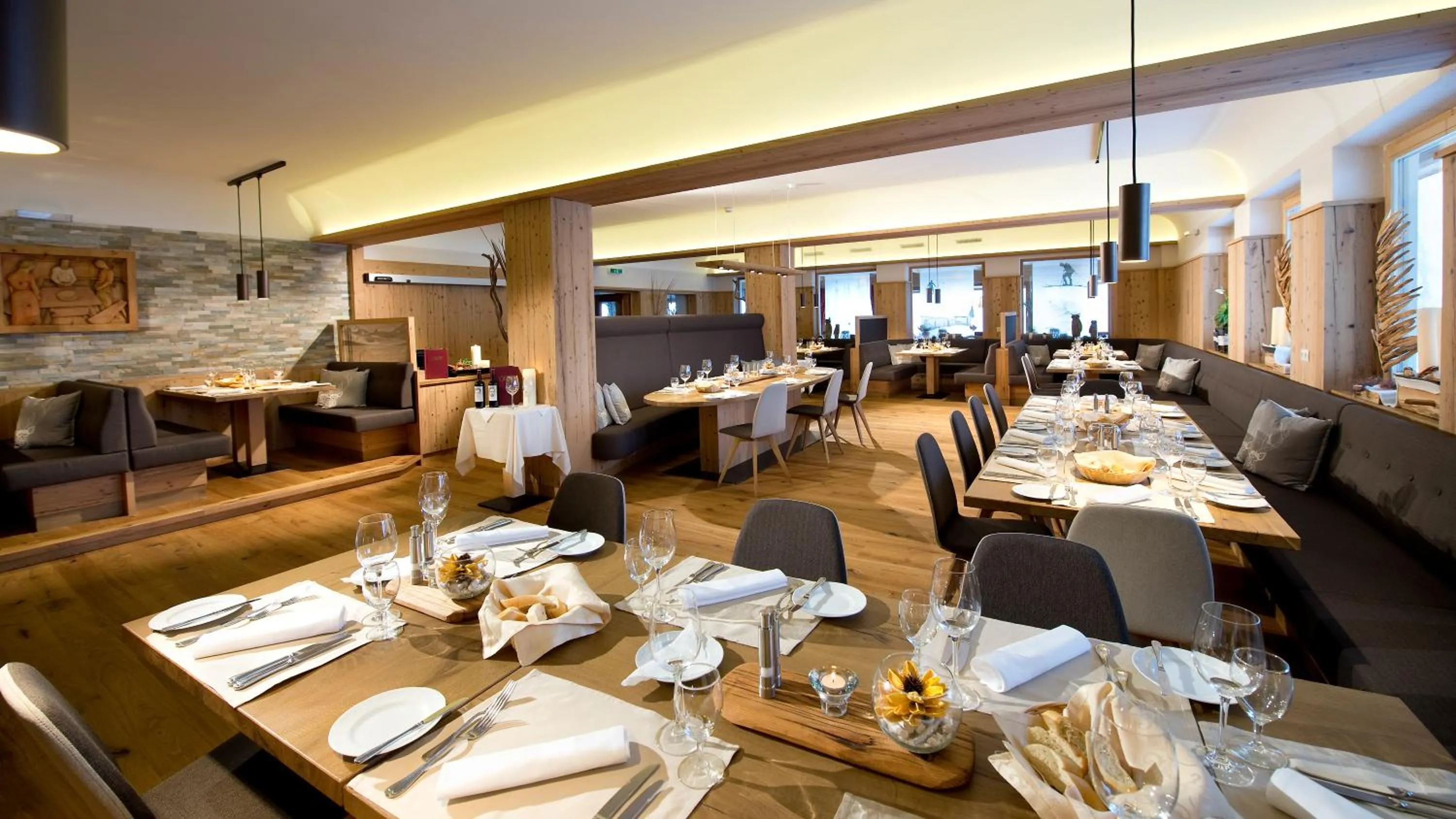 Restaurant/places to eat in Sporthotel Olymp