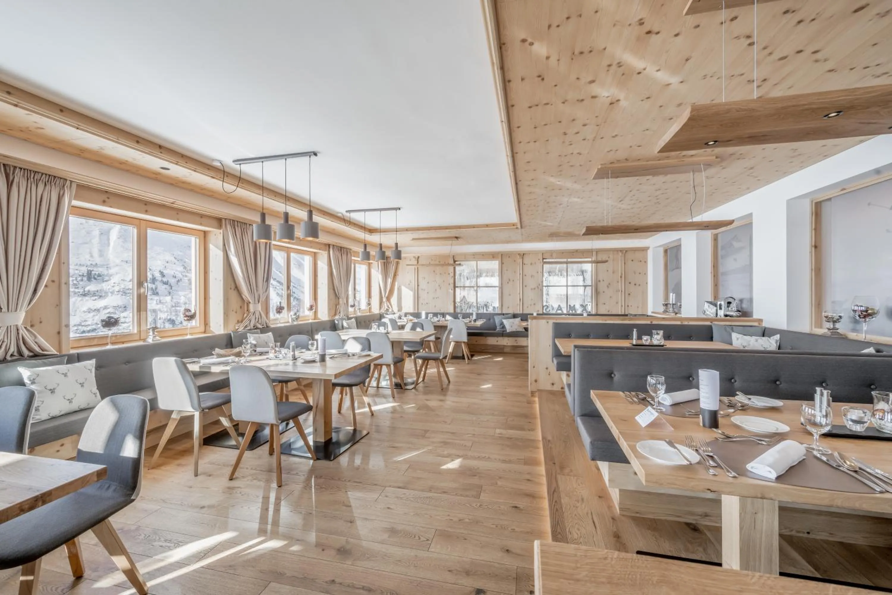 Restaurant/places to eat in Sporthotel Olymp