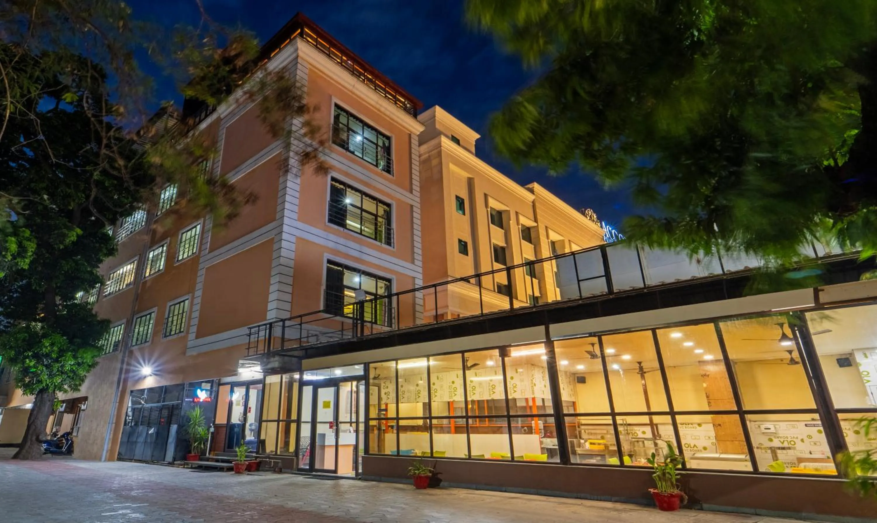 Property building in Treebo Eden Park Hotel, 3 Km From Puducherry Airport