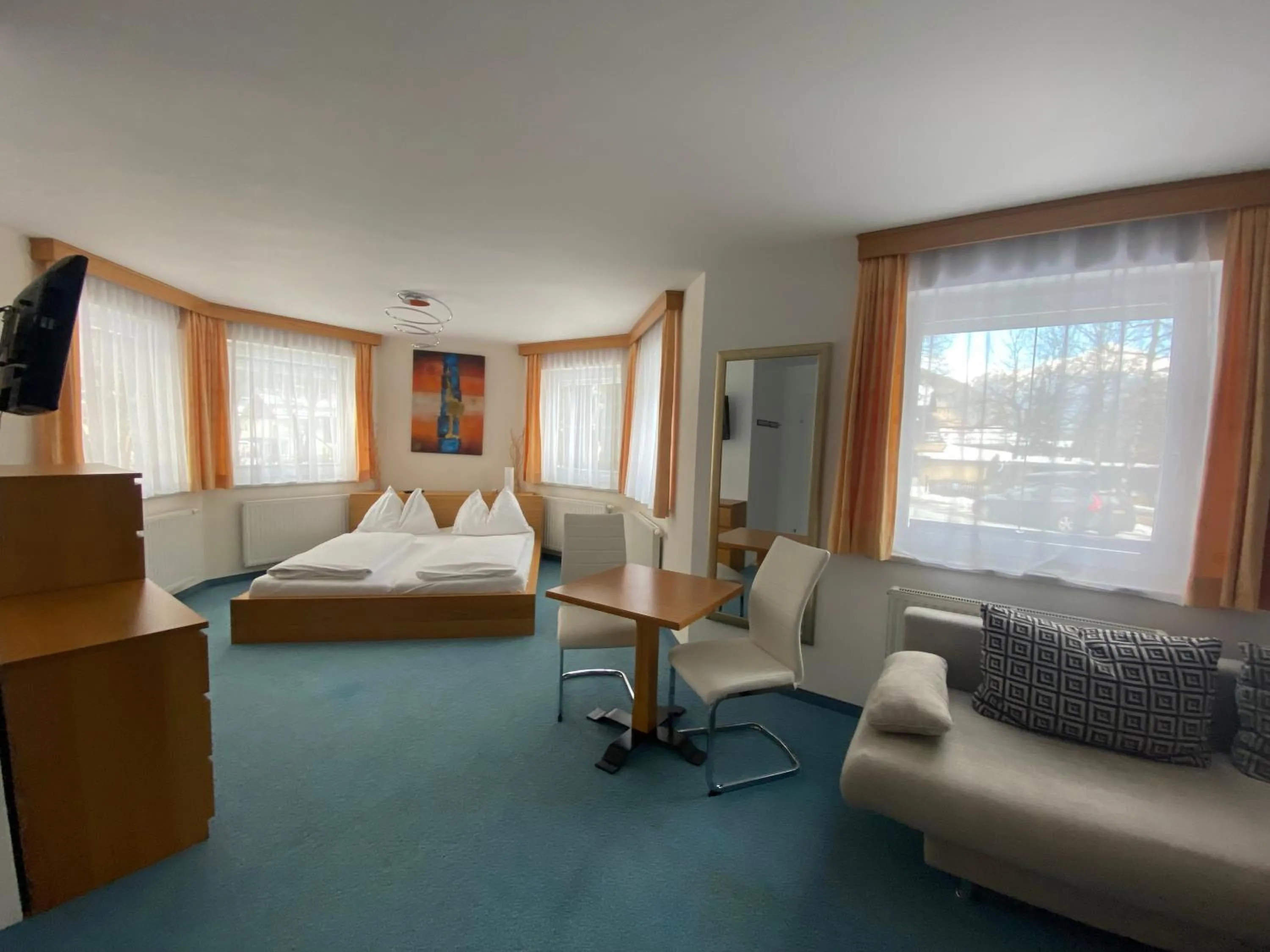 Bedroom, Bed in GRUBERS, Hotel Appartments Gastein