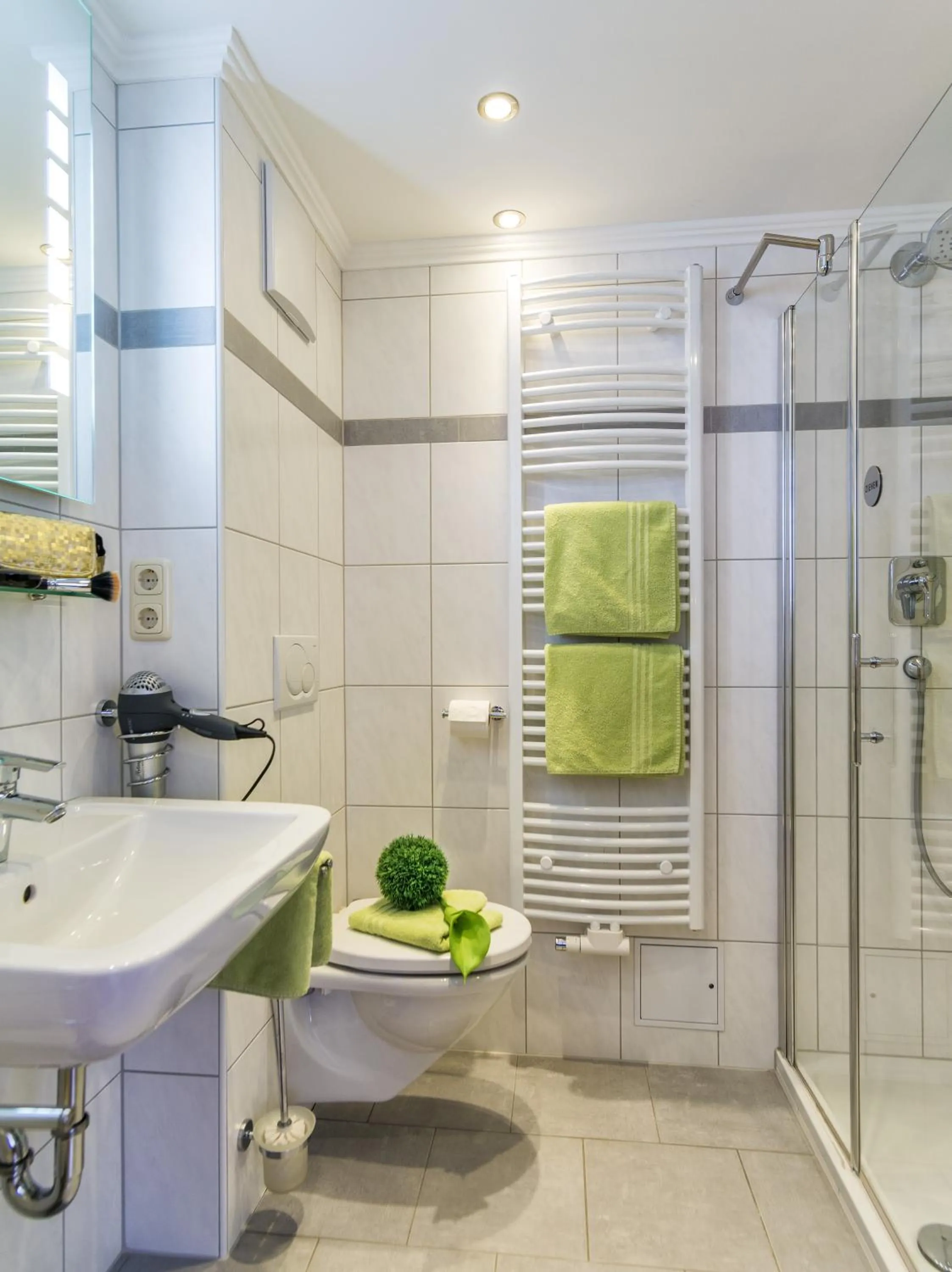 Bathroom in GRUBERS, Hotel Appartments Gastein