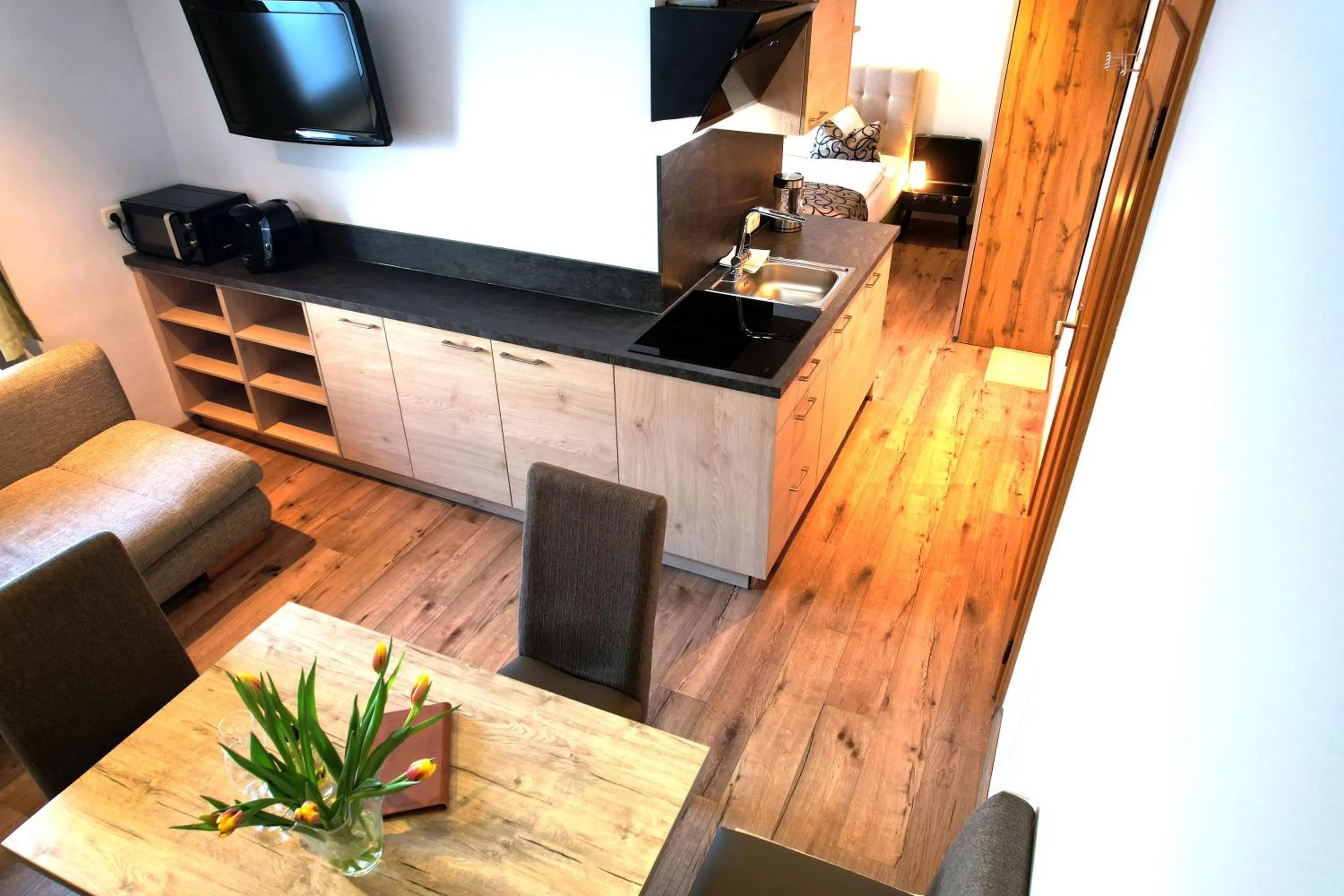 Kitchen or kitchenette in GRUBERS, Hotel Appartments Gastein