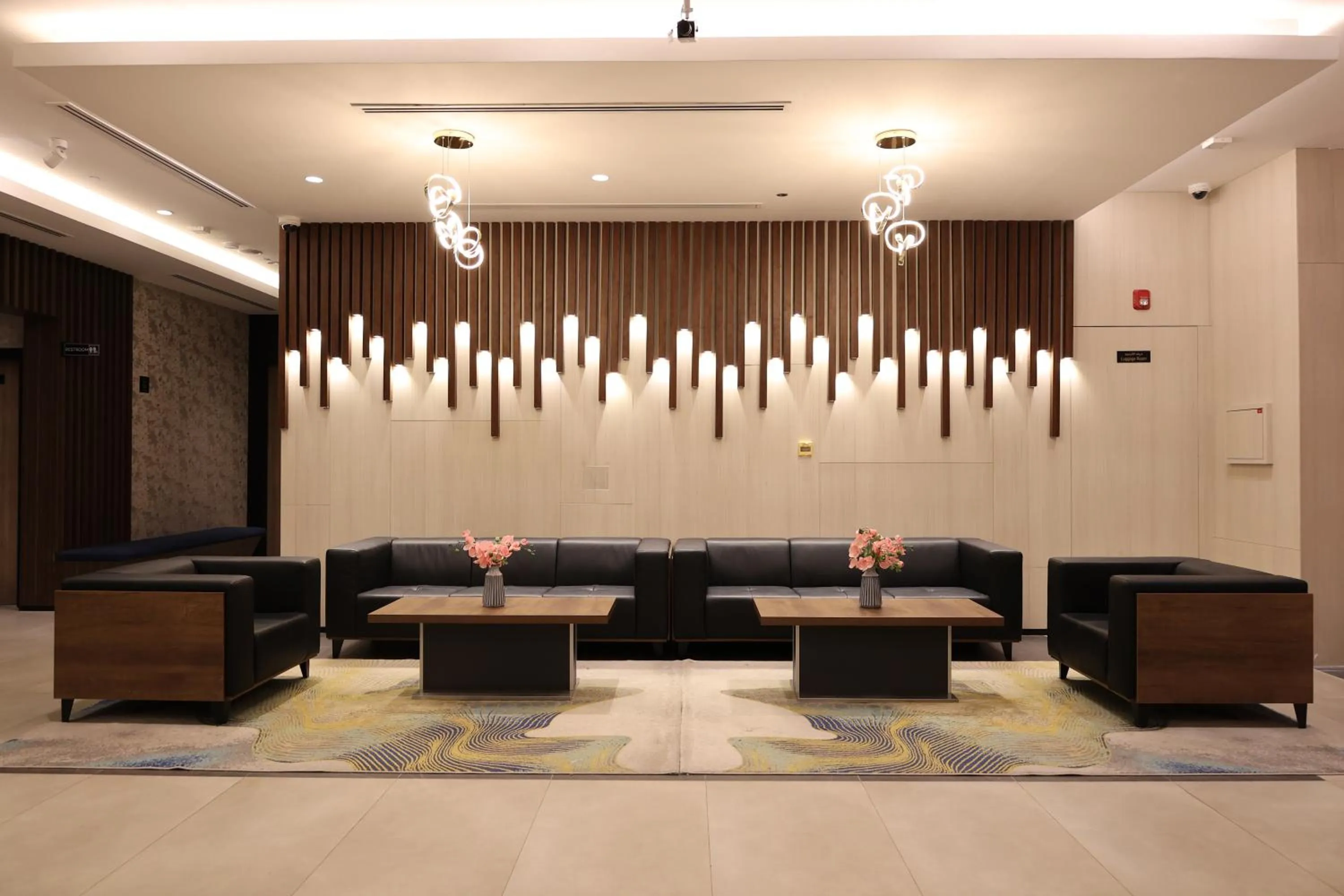 Lobby or reception in Kingsgate Canal Hotel by Millennium