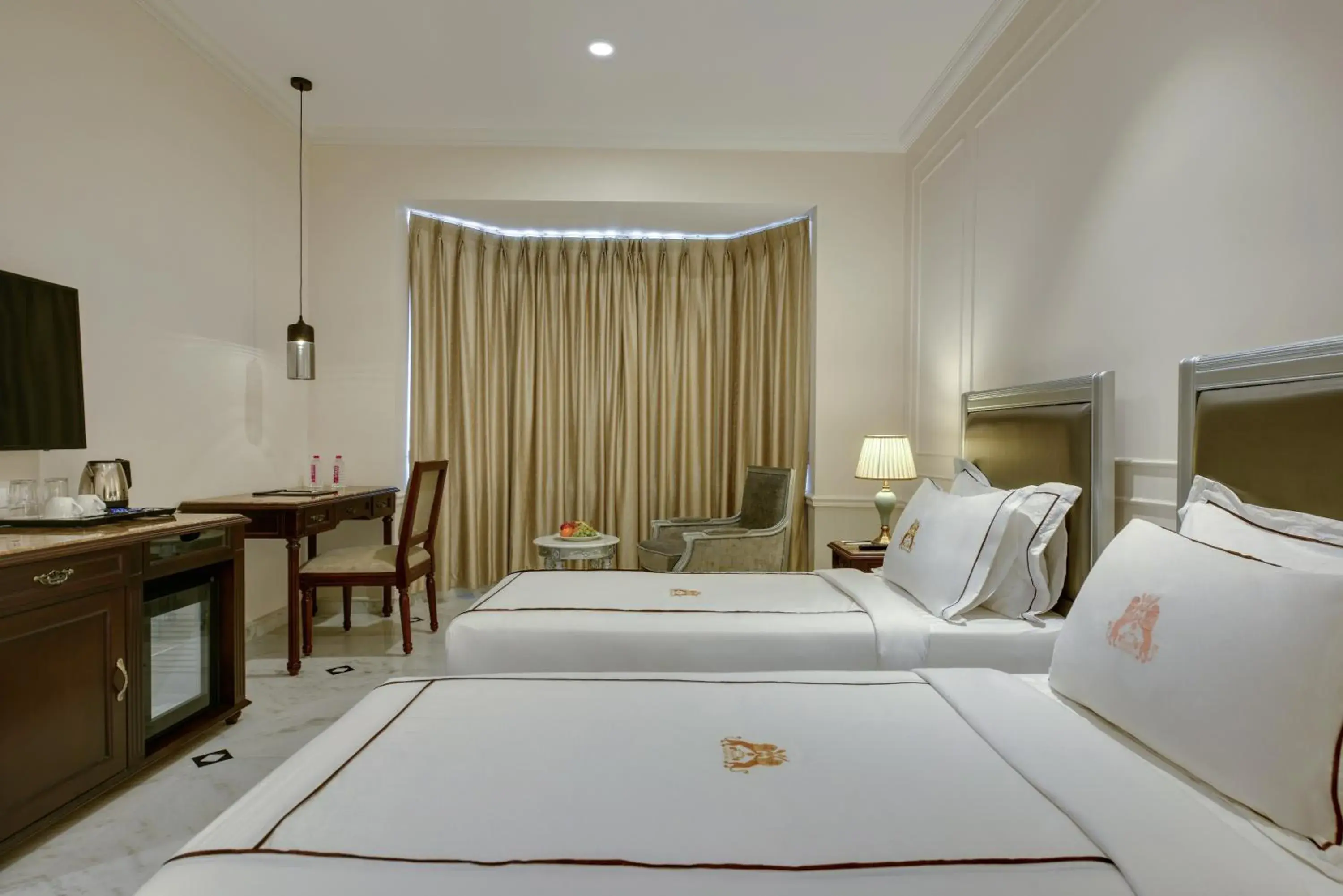 Photo of the whole room, Bed in SHAHPURA DEV PANACHE Photo of the whole room, Bed in SHAHPURA DEV PANACHE