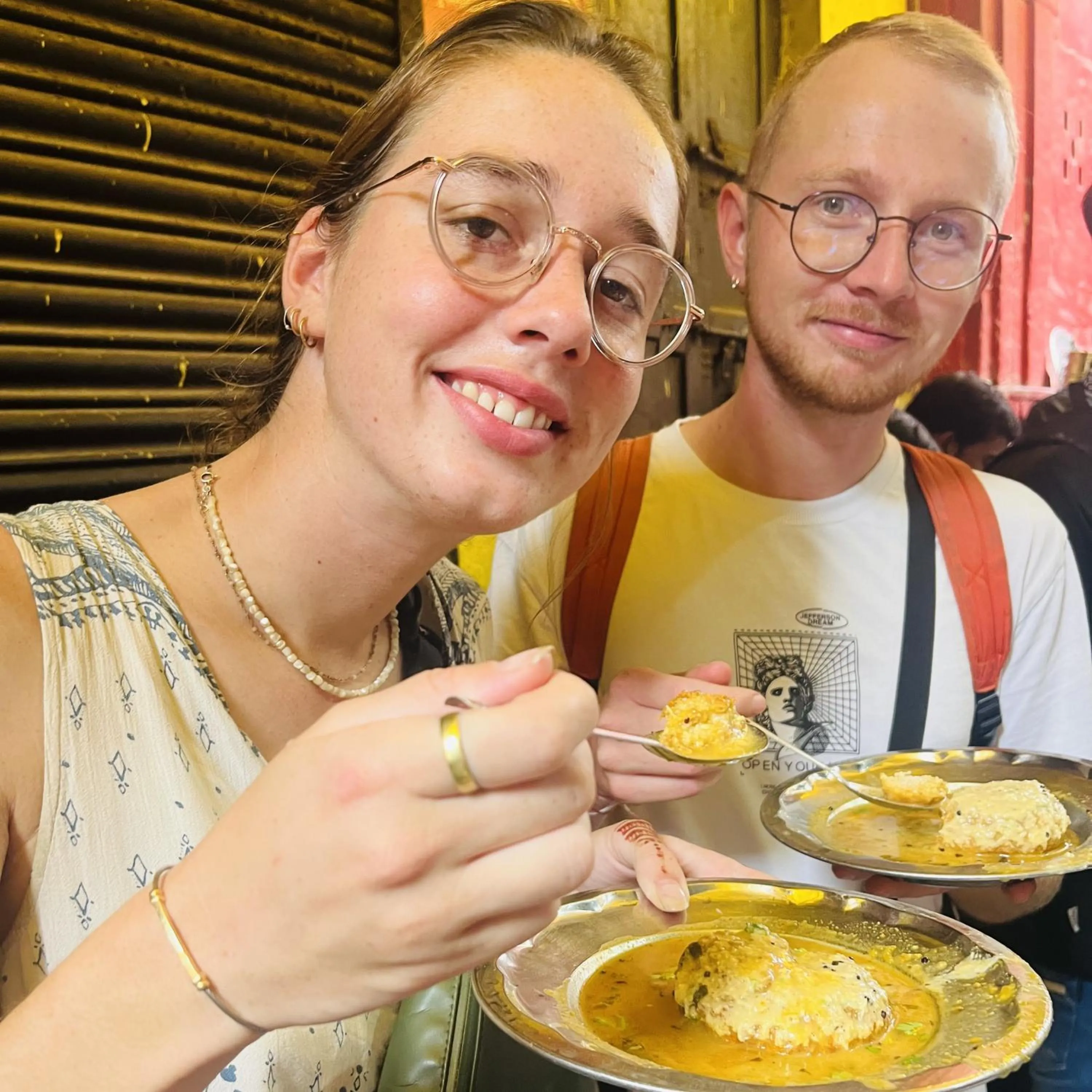 Restaurant/places to eat in Ganga Guest House