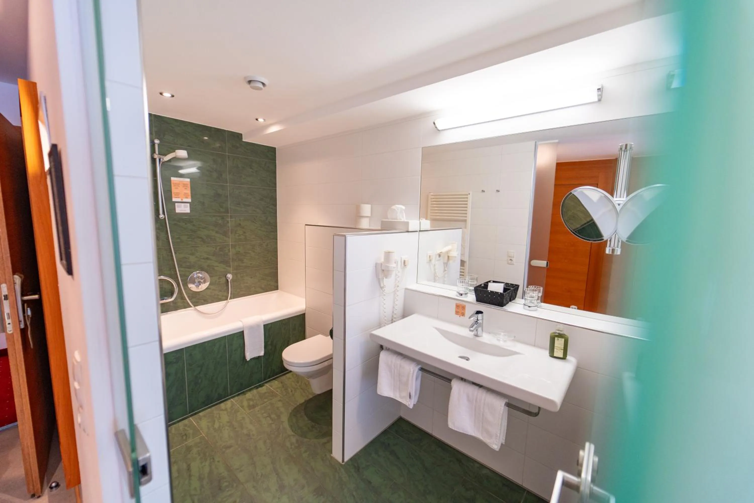 Shower in Sporthotel Igls