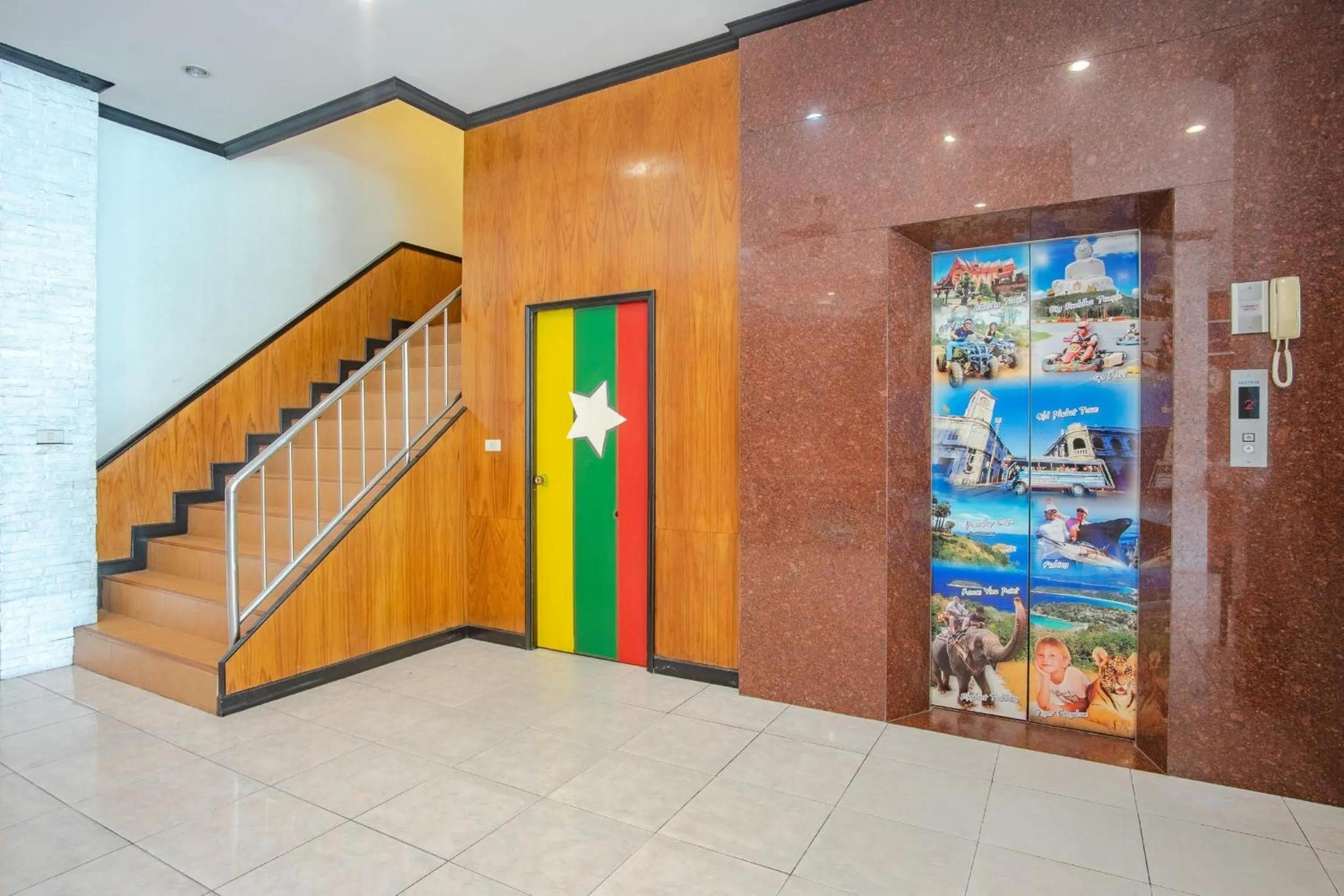elevator in Art Mansion Patong Hotel