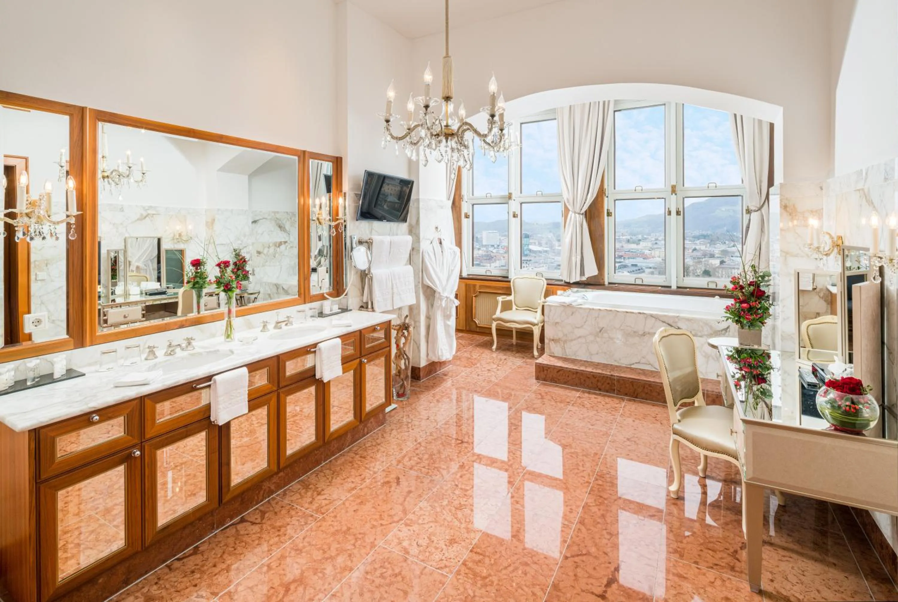 Bathroom in Hotel Schloss Mönchstein