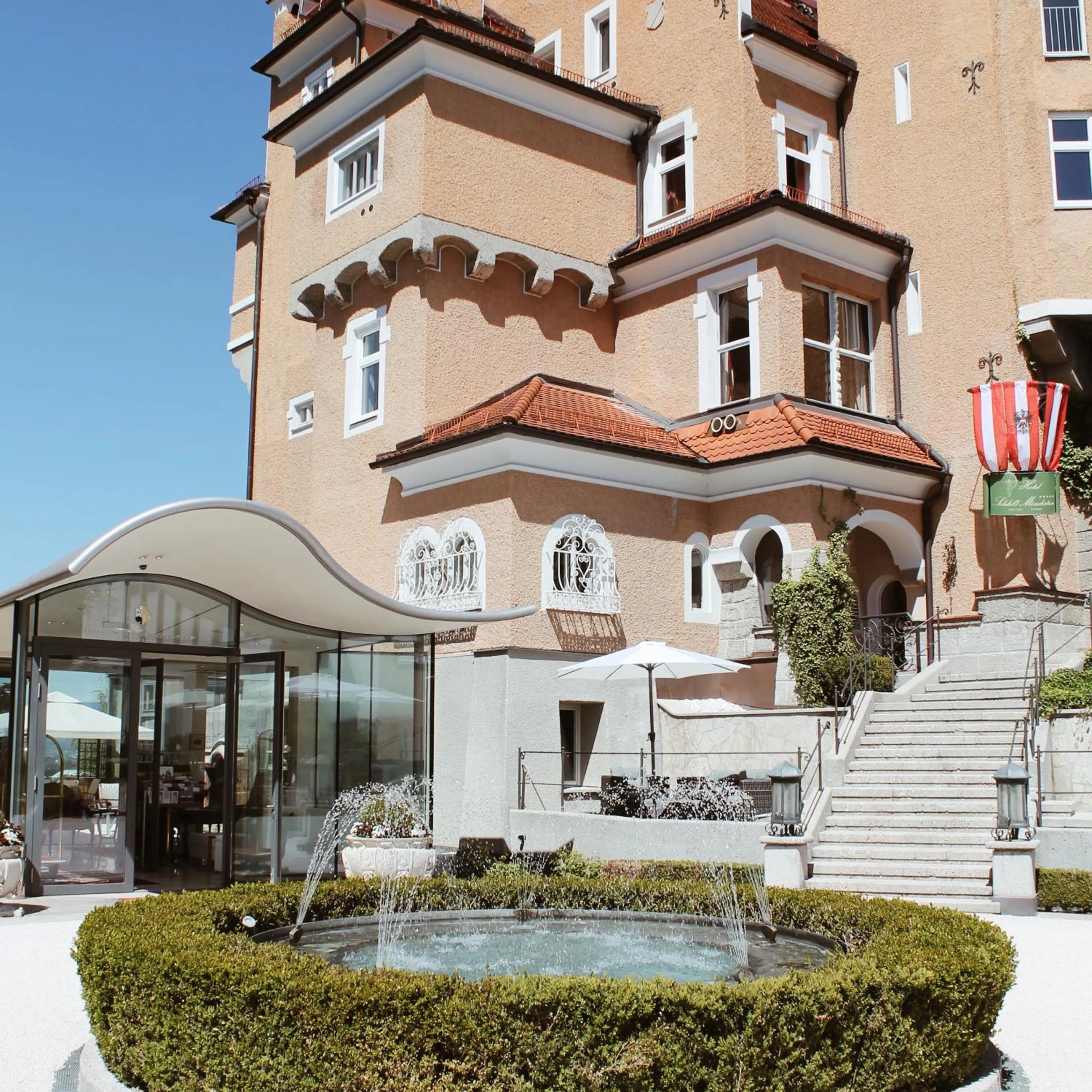Property building in Hotel Schloss Mönchstein