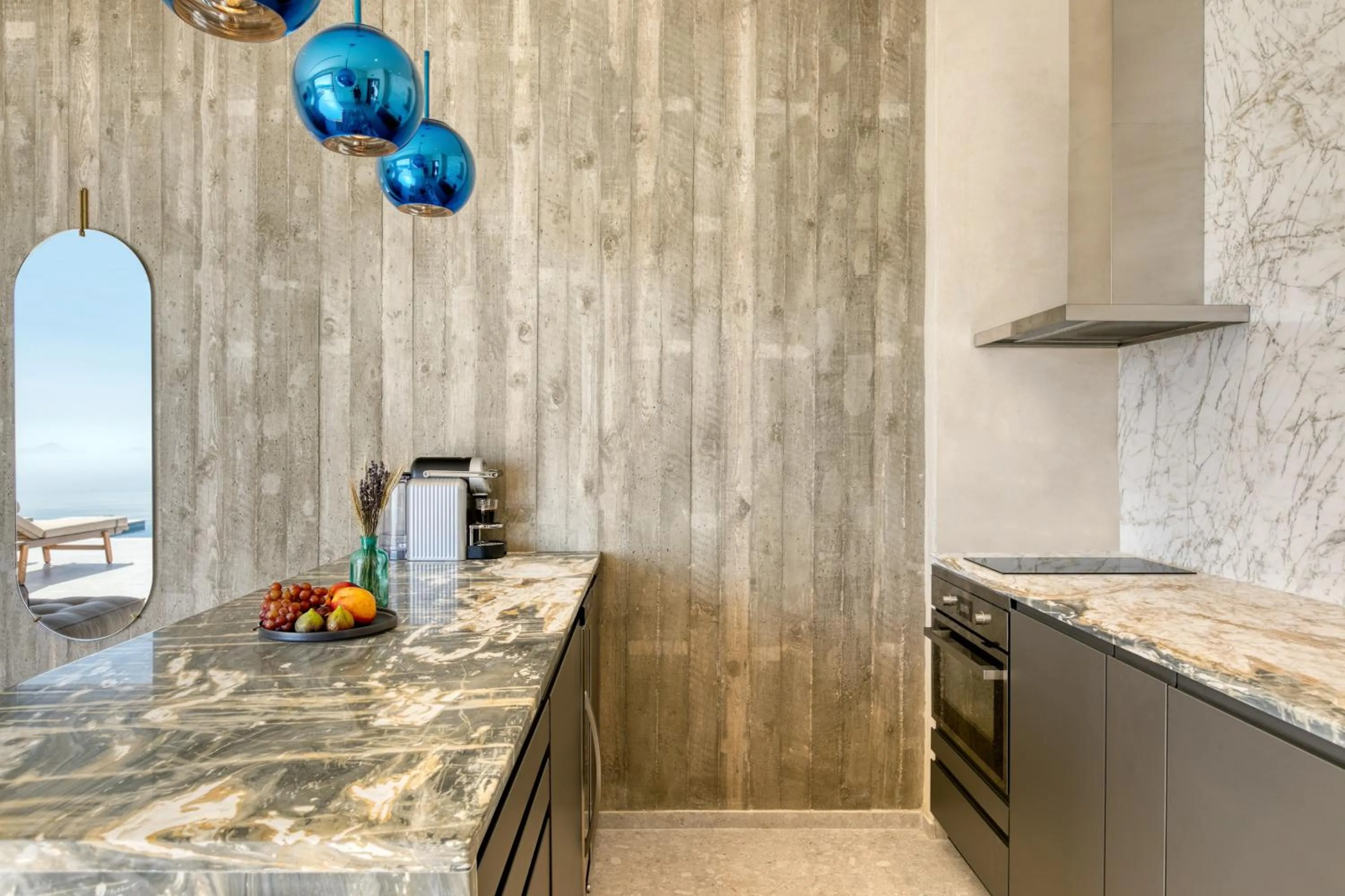 Coffee/tea facilities in Santorini Sky, Luxury Resort