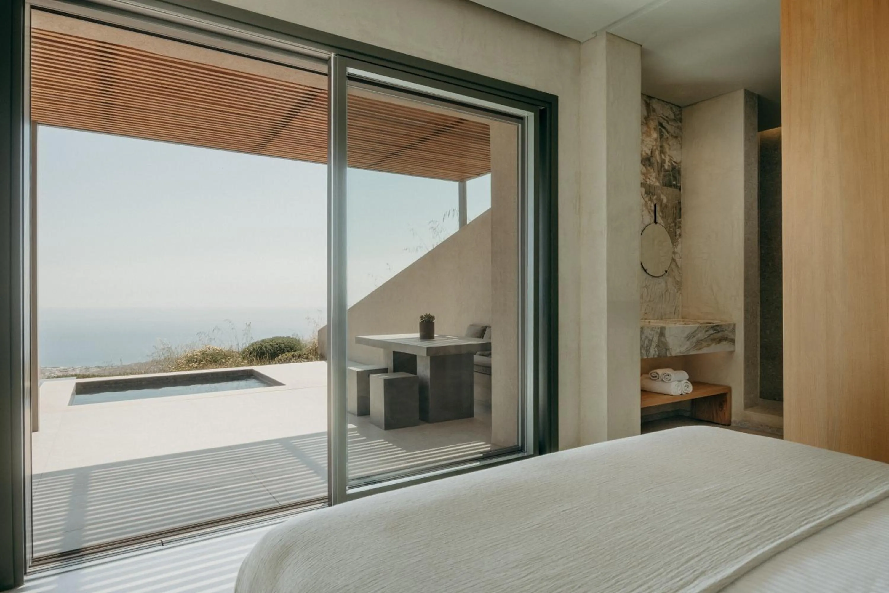 Hot Tub, Bed in Santorini Sky, Luxury Resort