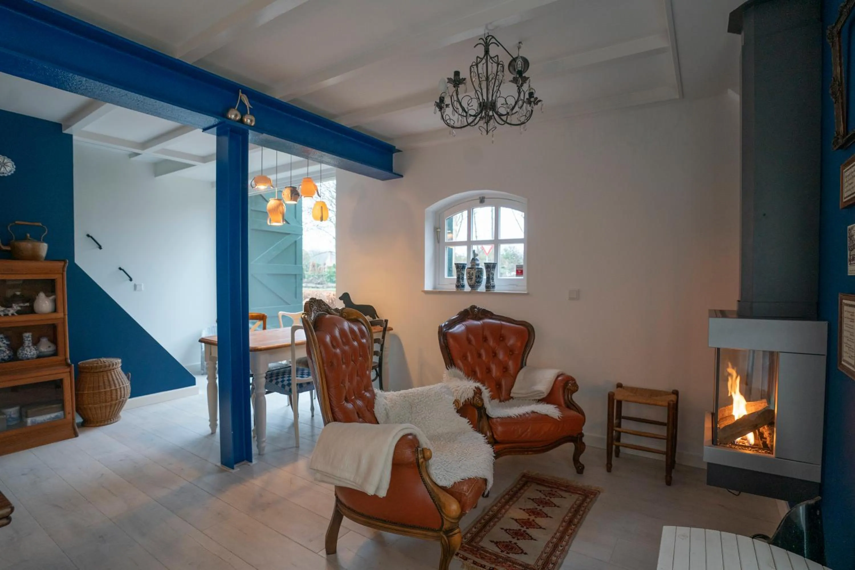 Communal lounge/ TV room in BnB Mir Lo in Mierlo Adults only