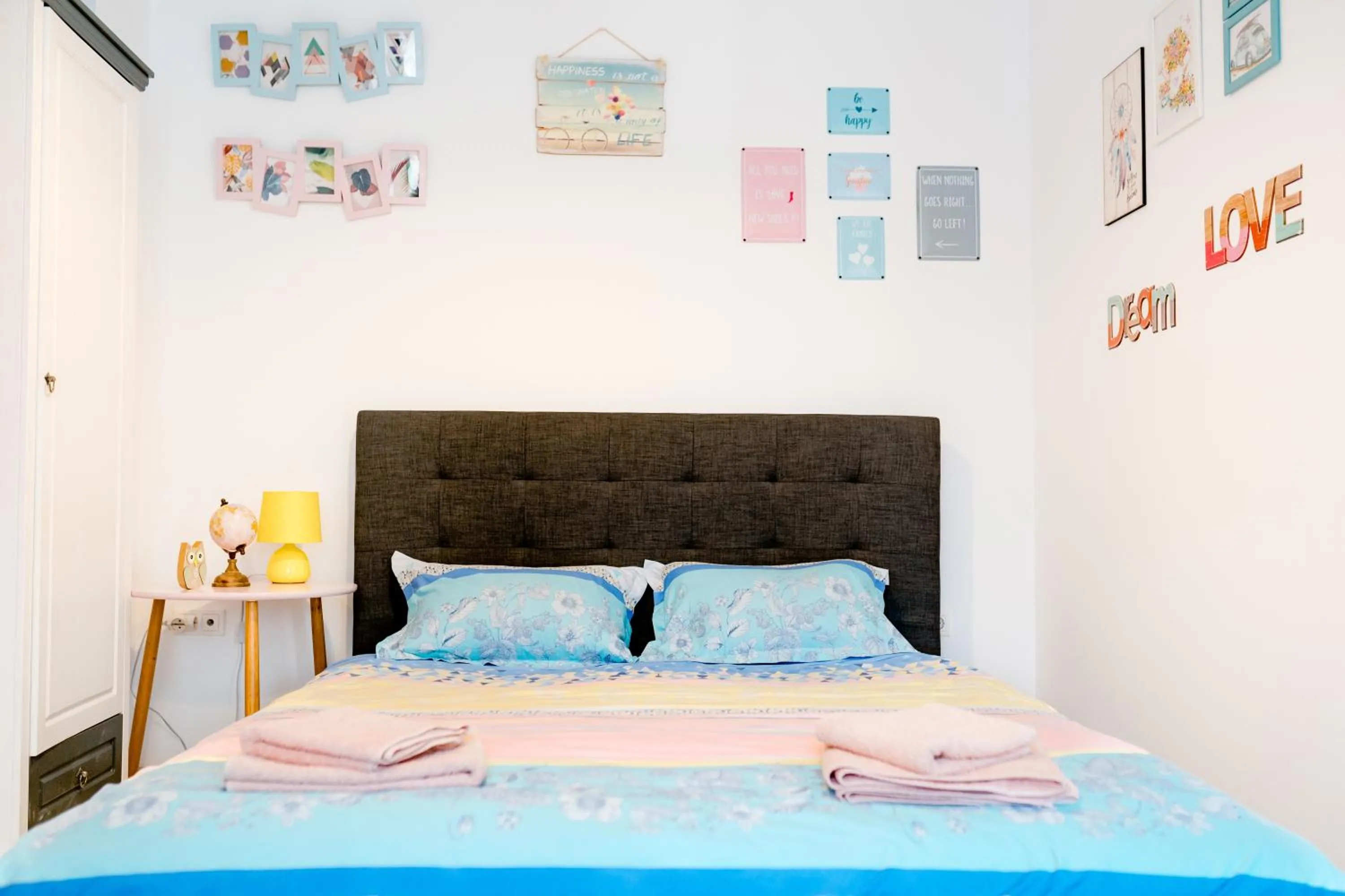 Bed in Galeria Grafit Apartments