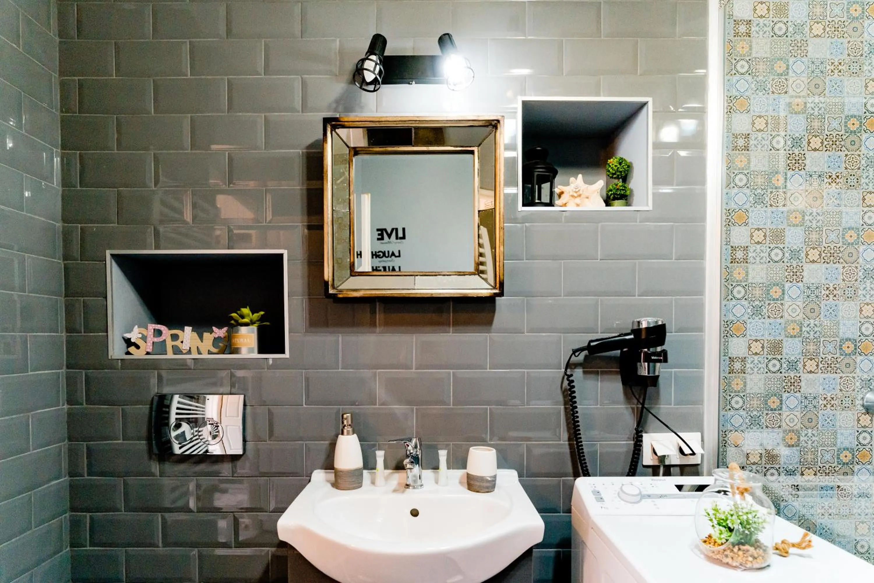 Bathroom in Galeria Grafit Apartments