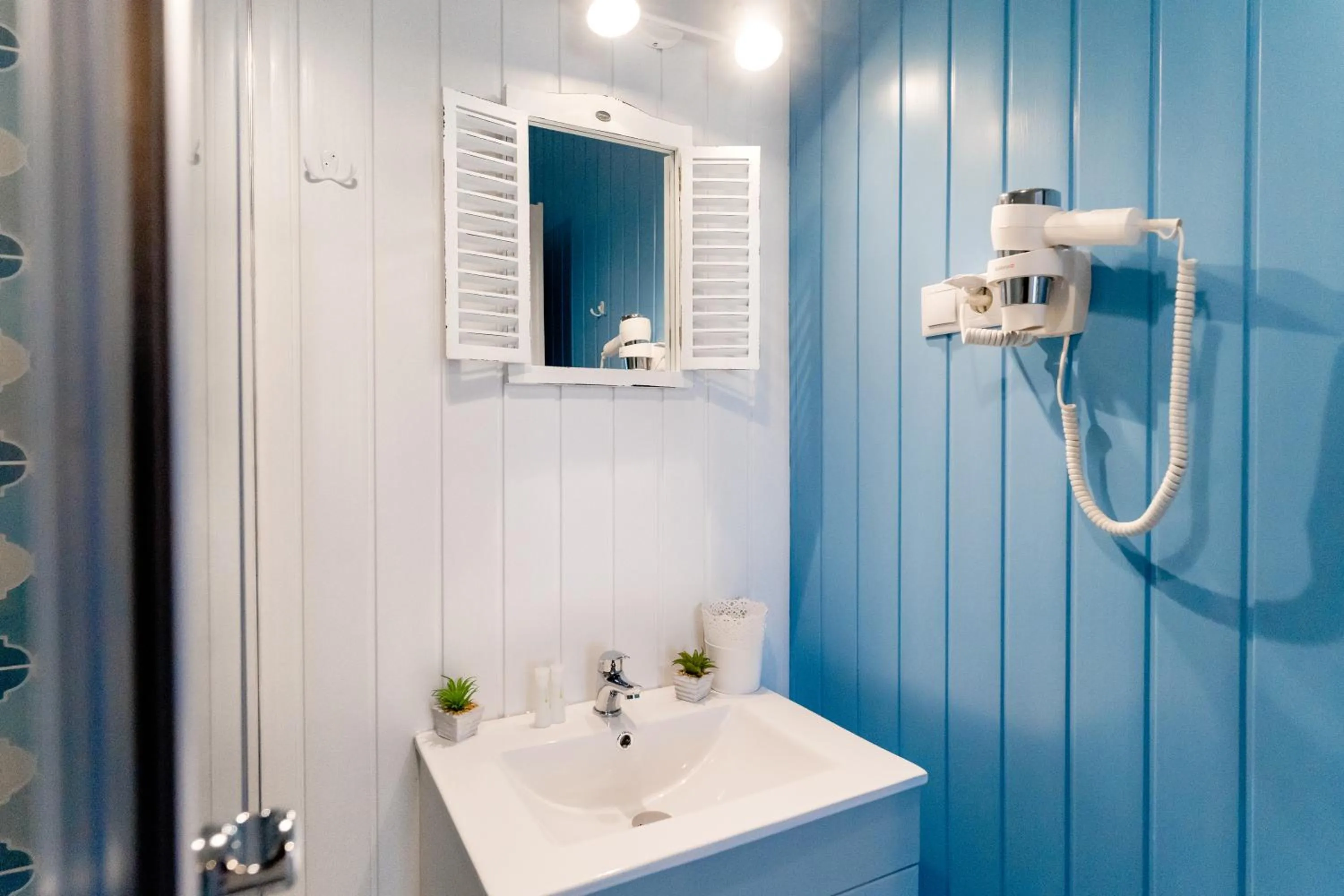 Bathroom in Galeria Grafit Apartments