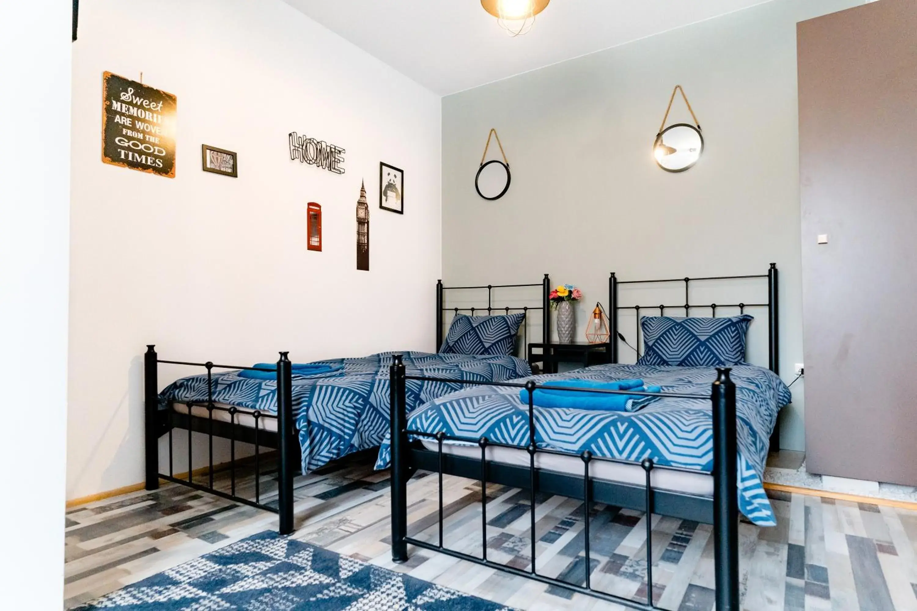 Deluxe Double or Twin Room in Galeria Grafit Apartments Deluxe Double or Twin Room in Galeria Grafit Apartments