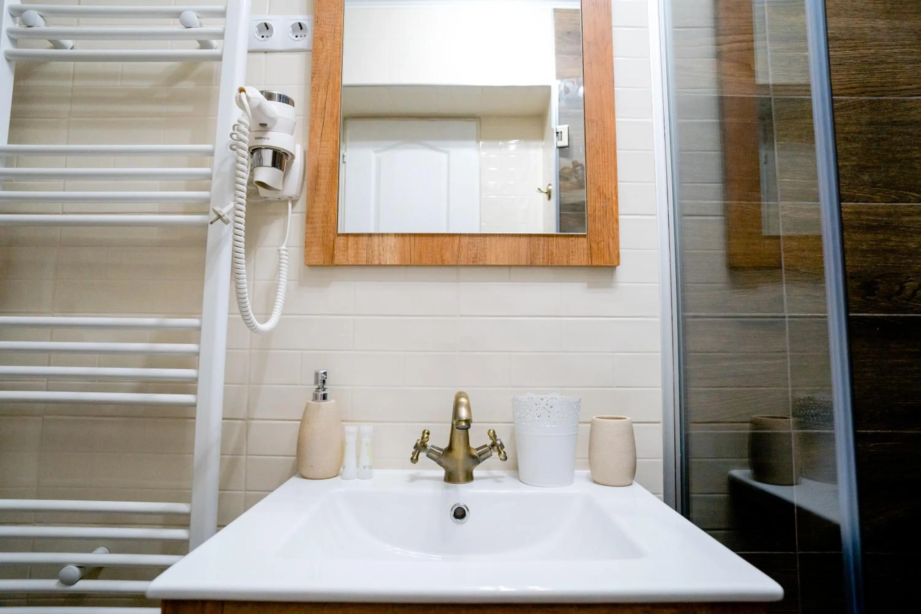 Bathroom in Galeria Grafit Apartments