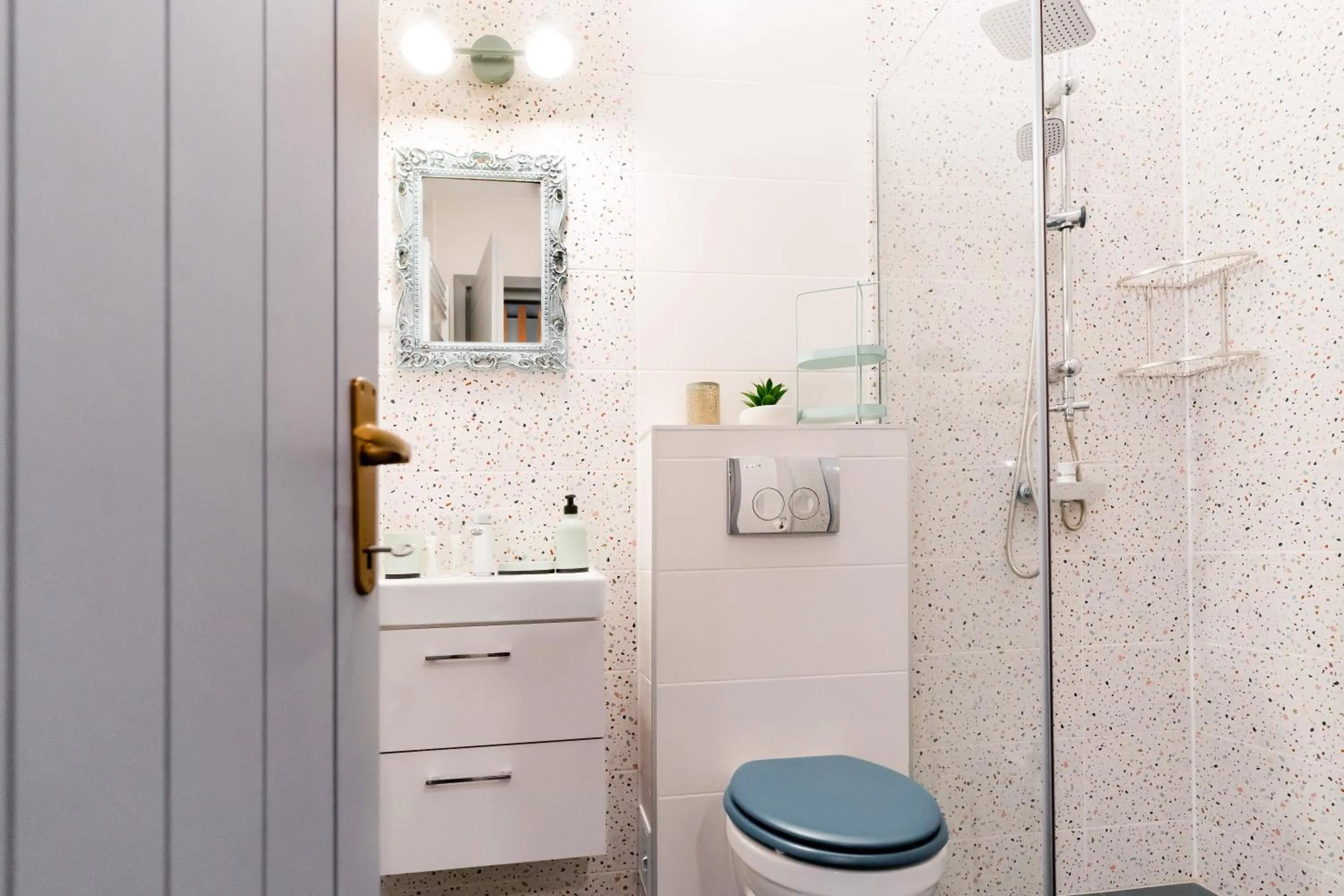 Galeria Grafit Apartments