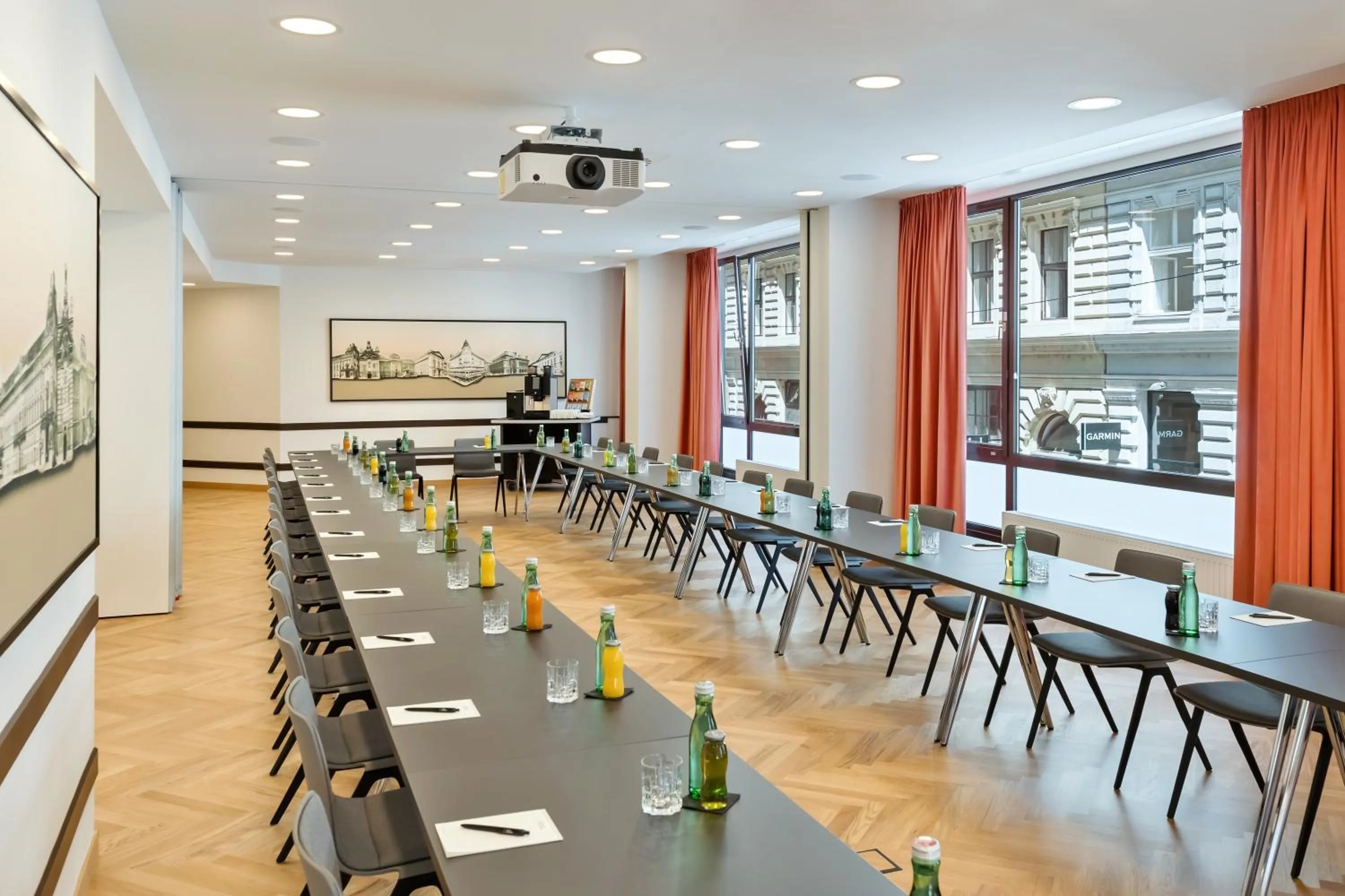 Meeting/conference room in Hotel Astoria Vienna, Curio Collection by Hilton