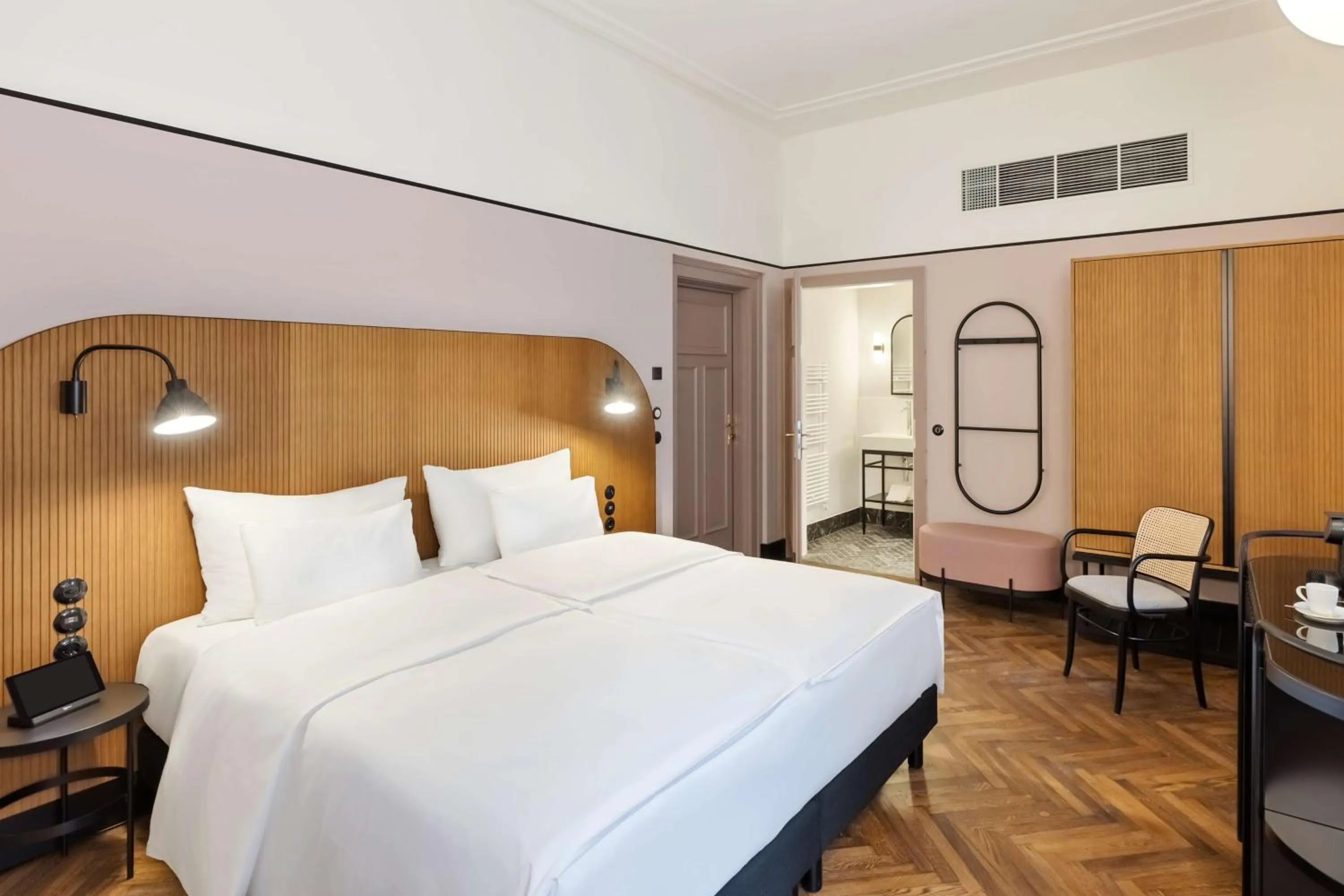 Bed in Hotel Astoria Vienna, Curio Collection by Hilton