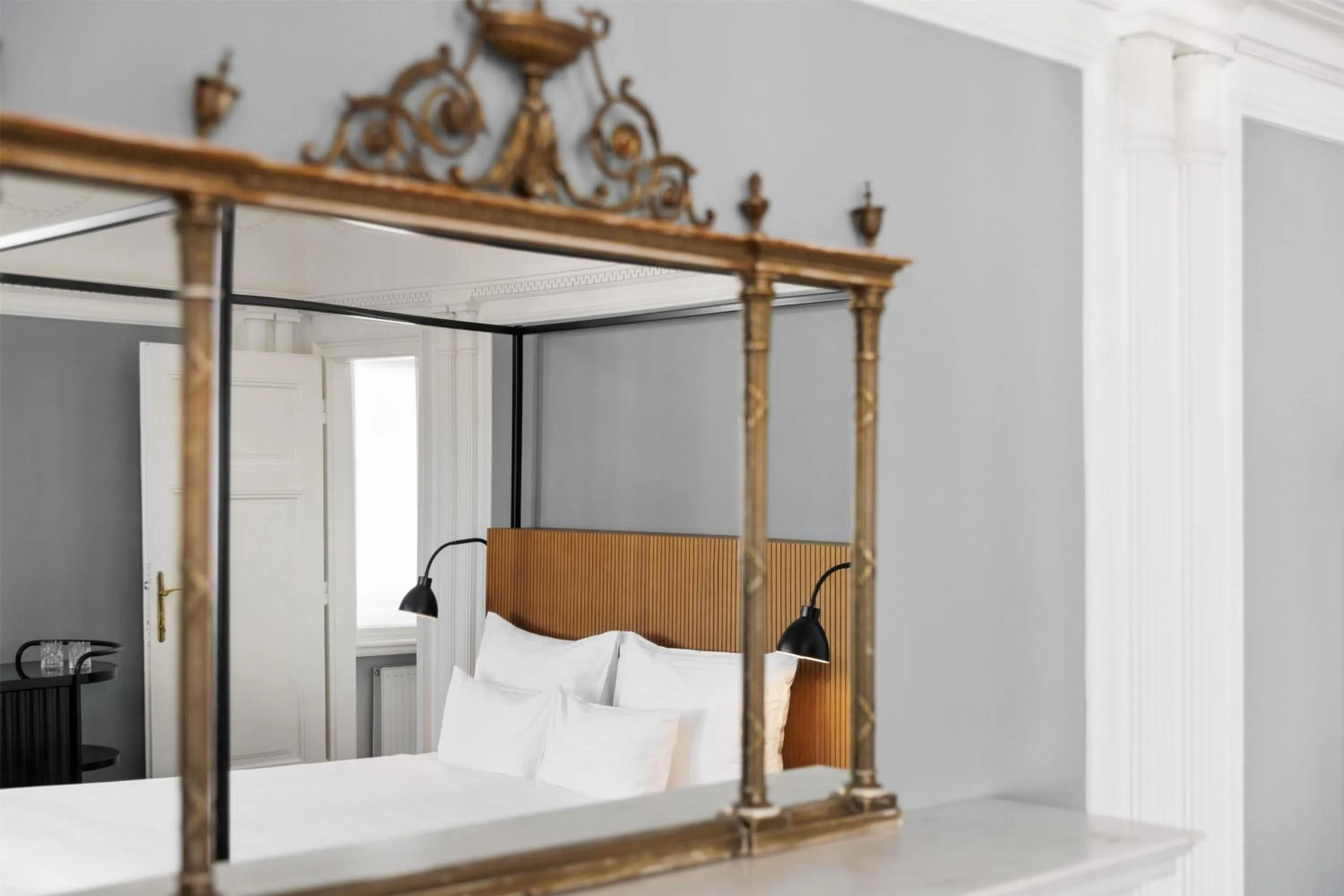 Bed in Hotel Astoria Vienna, Curio Collection by Hilton