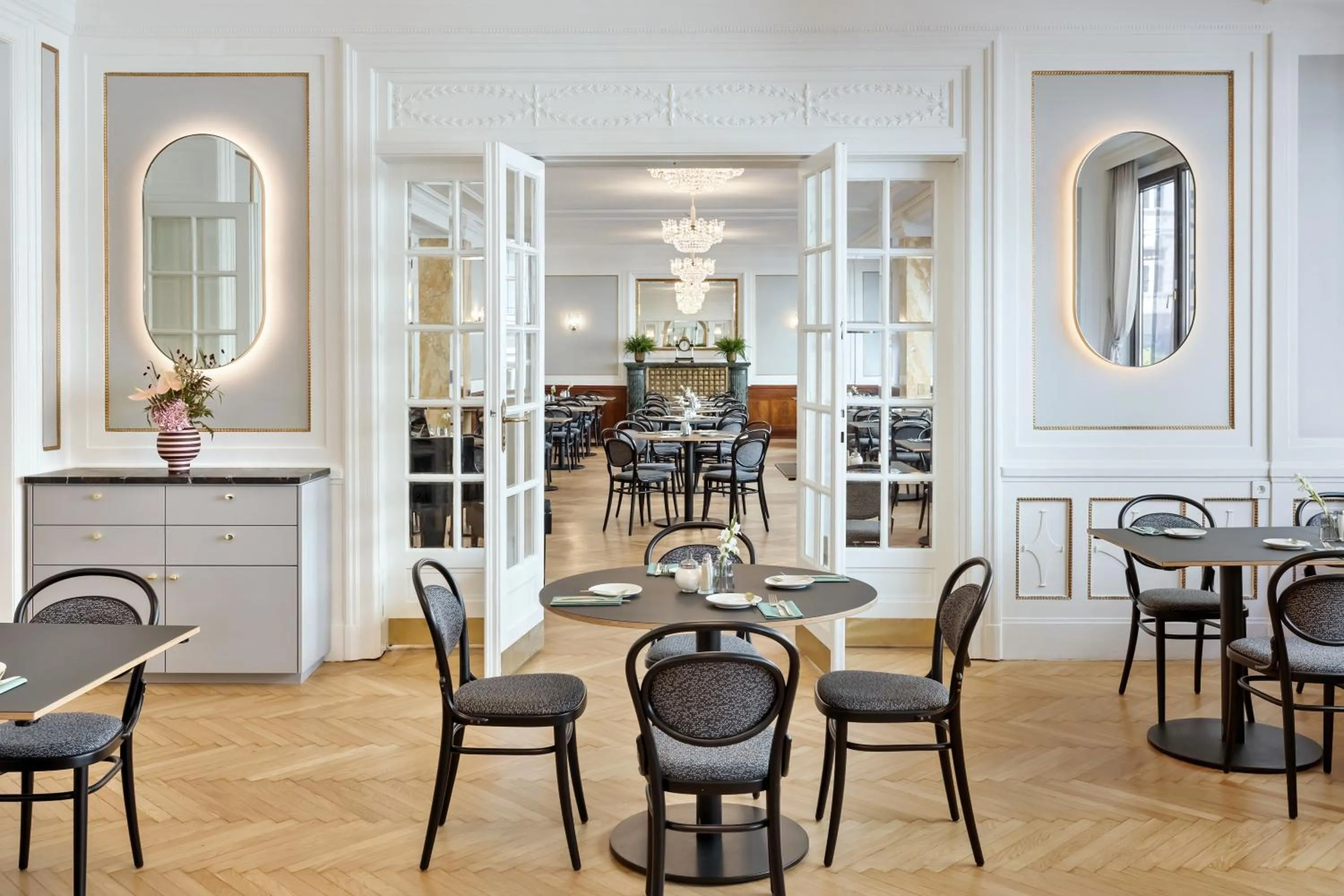 Breakfast in Hotel Astoria Vienna, Curio Collection by Hilton